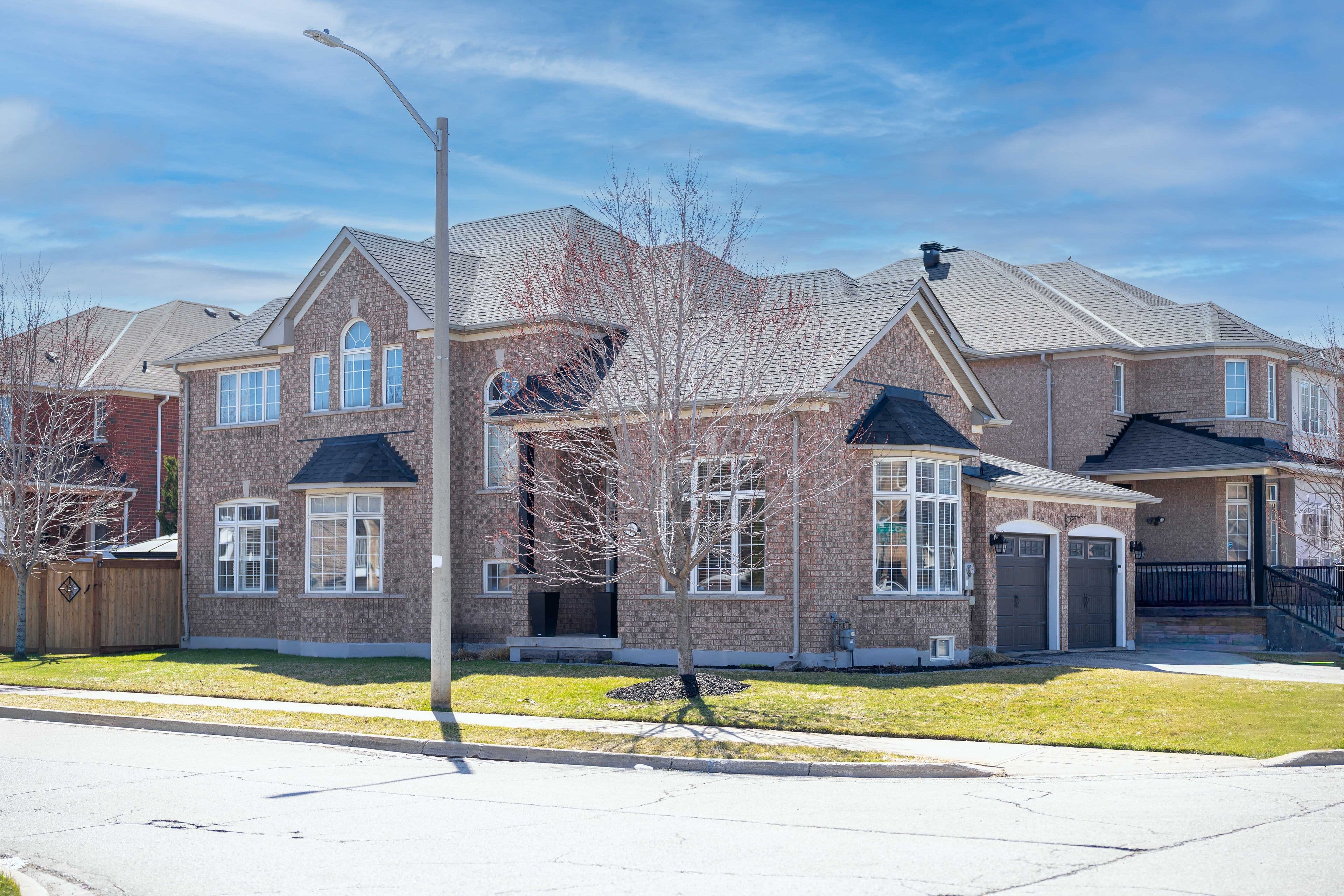 52 Goreridge Crescent, Brampton, ON L6P 1P1