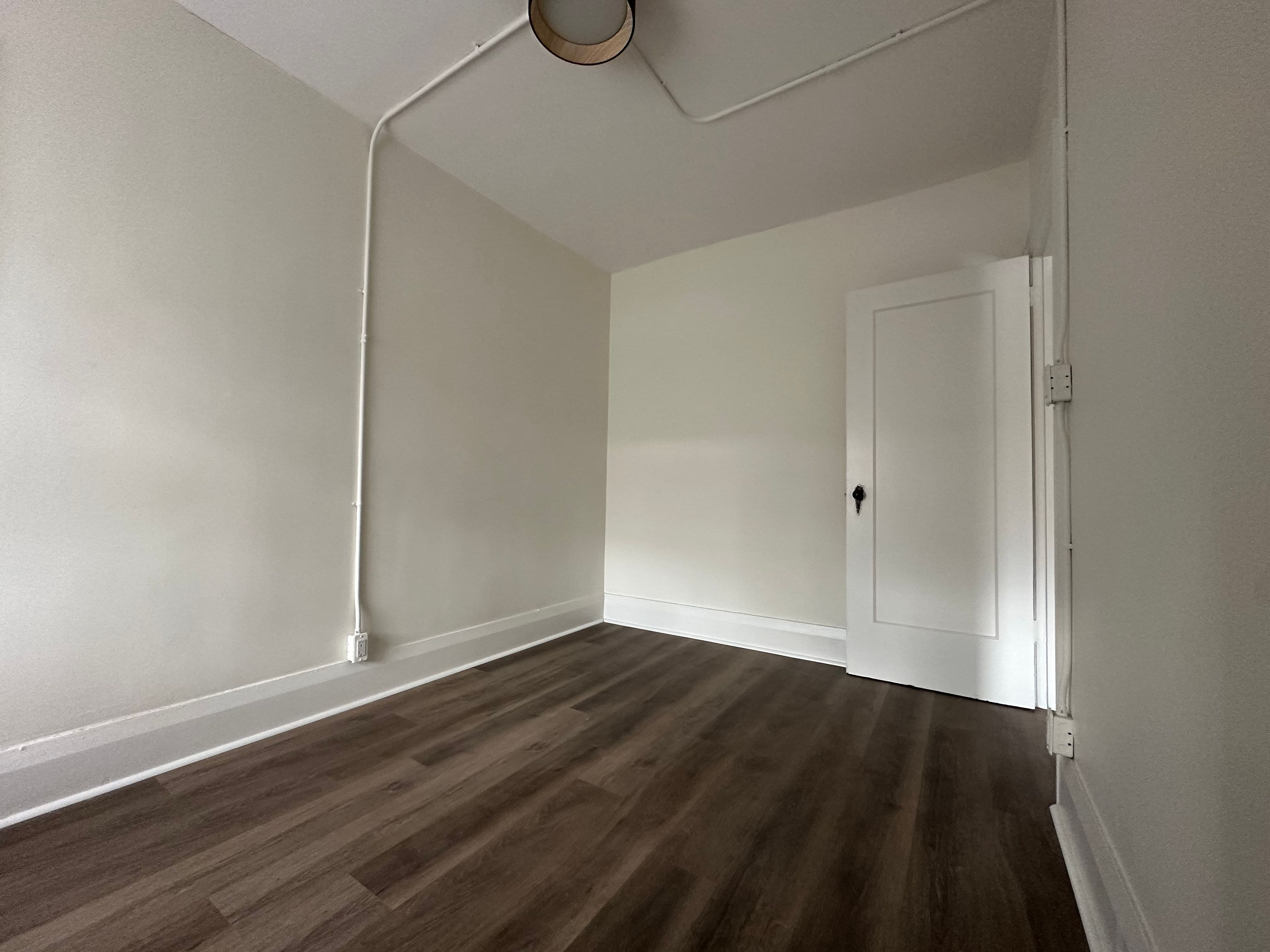 1641 Bayview Avenue Unit 2, Toronto C11, ON M4G 3C1