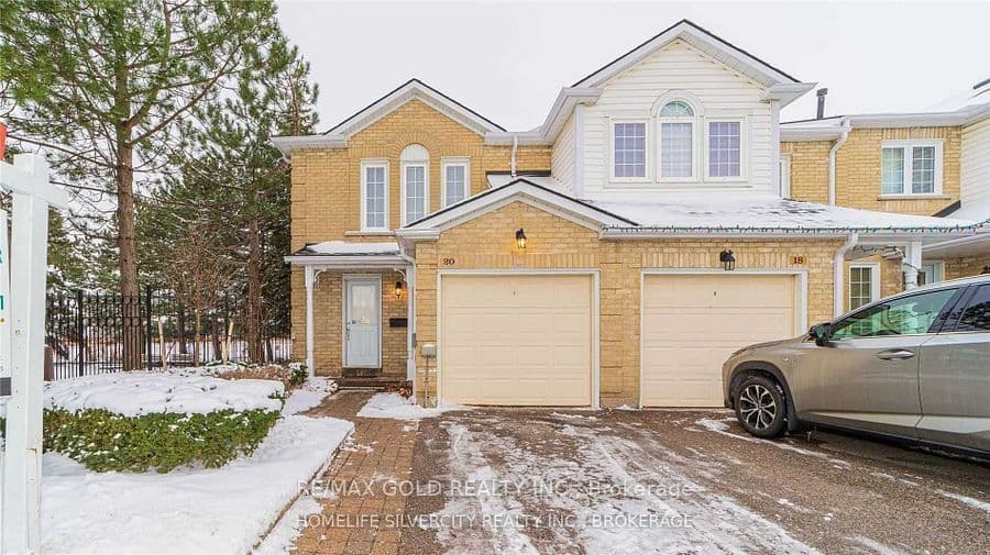 20 Heathcliffe Square 51, Brampton, ON L6S 5P8