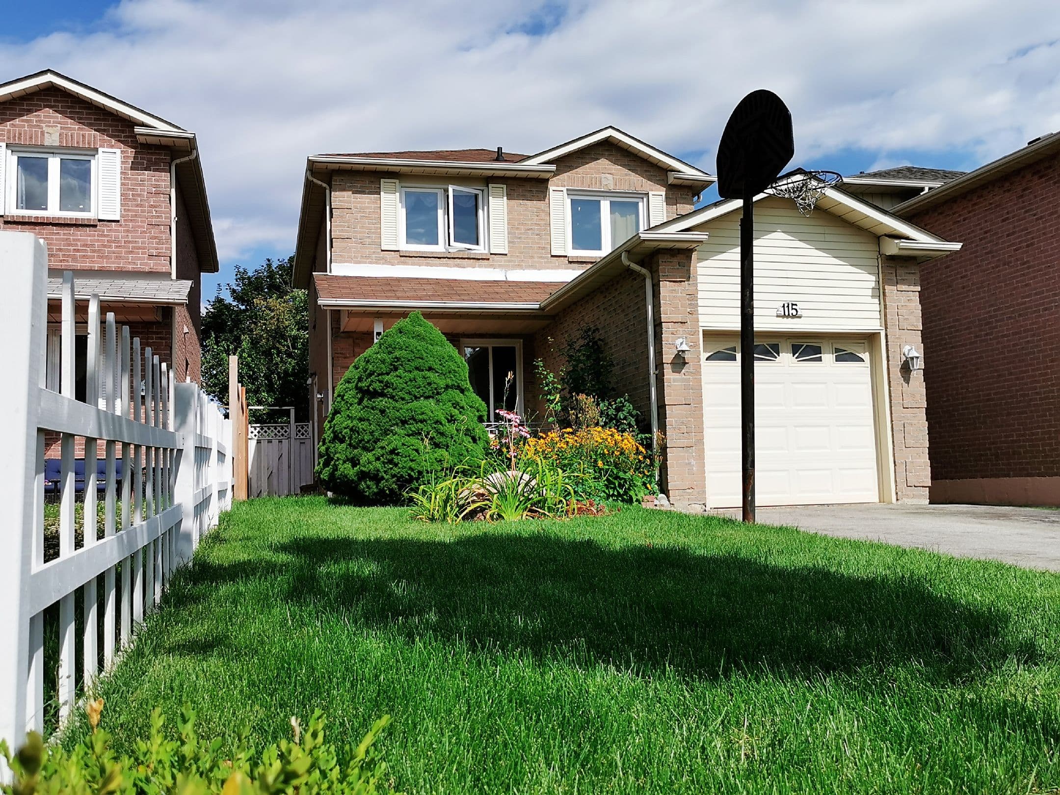115 Clansman Trail Basement, Mississauga, ON L4Z 3H4