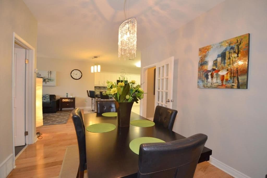 630 Main Street E 202, Hamilton, ON L8M 1J7