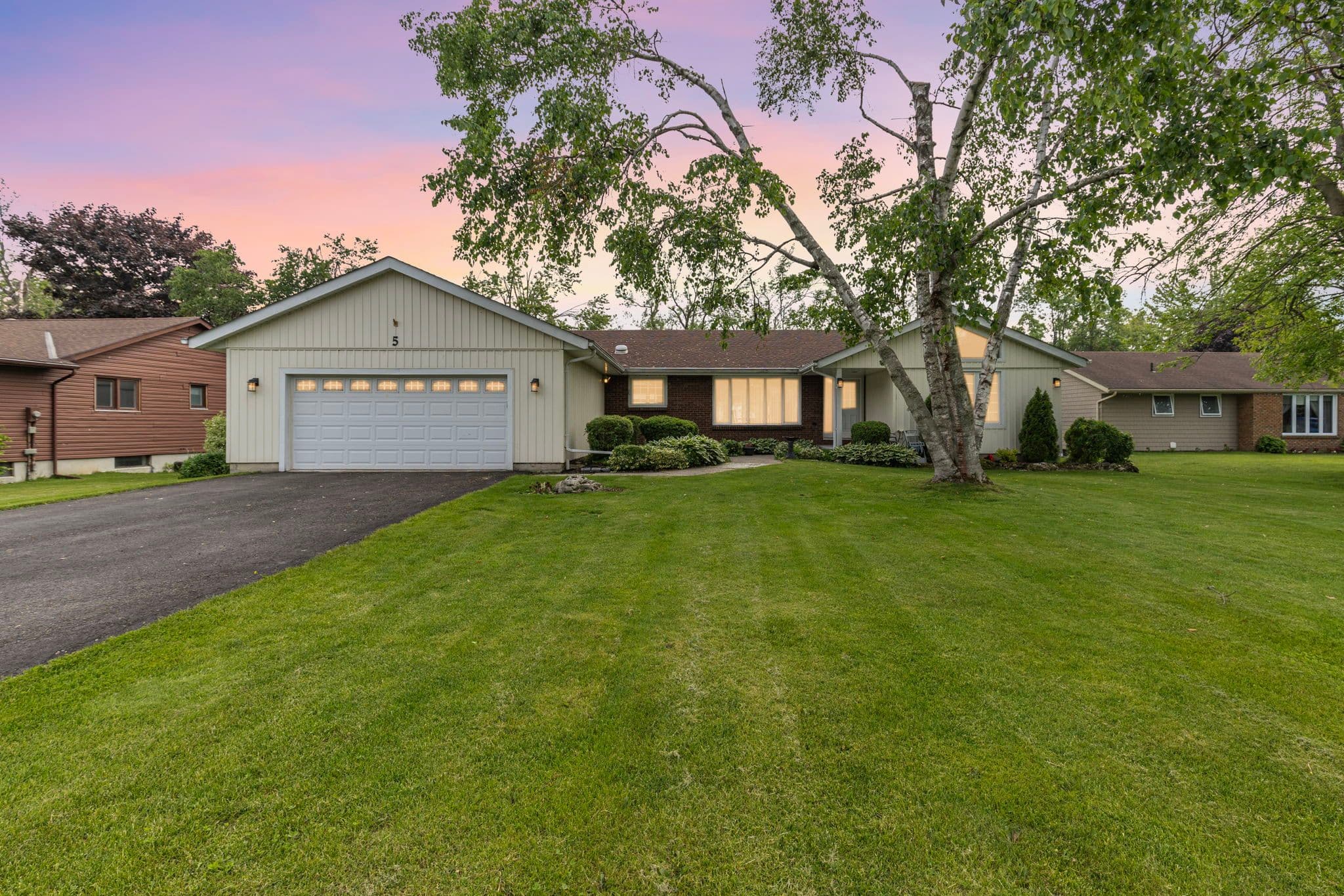 5 Park Lane, Ramara, ON L0K 1B0