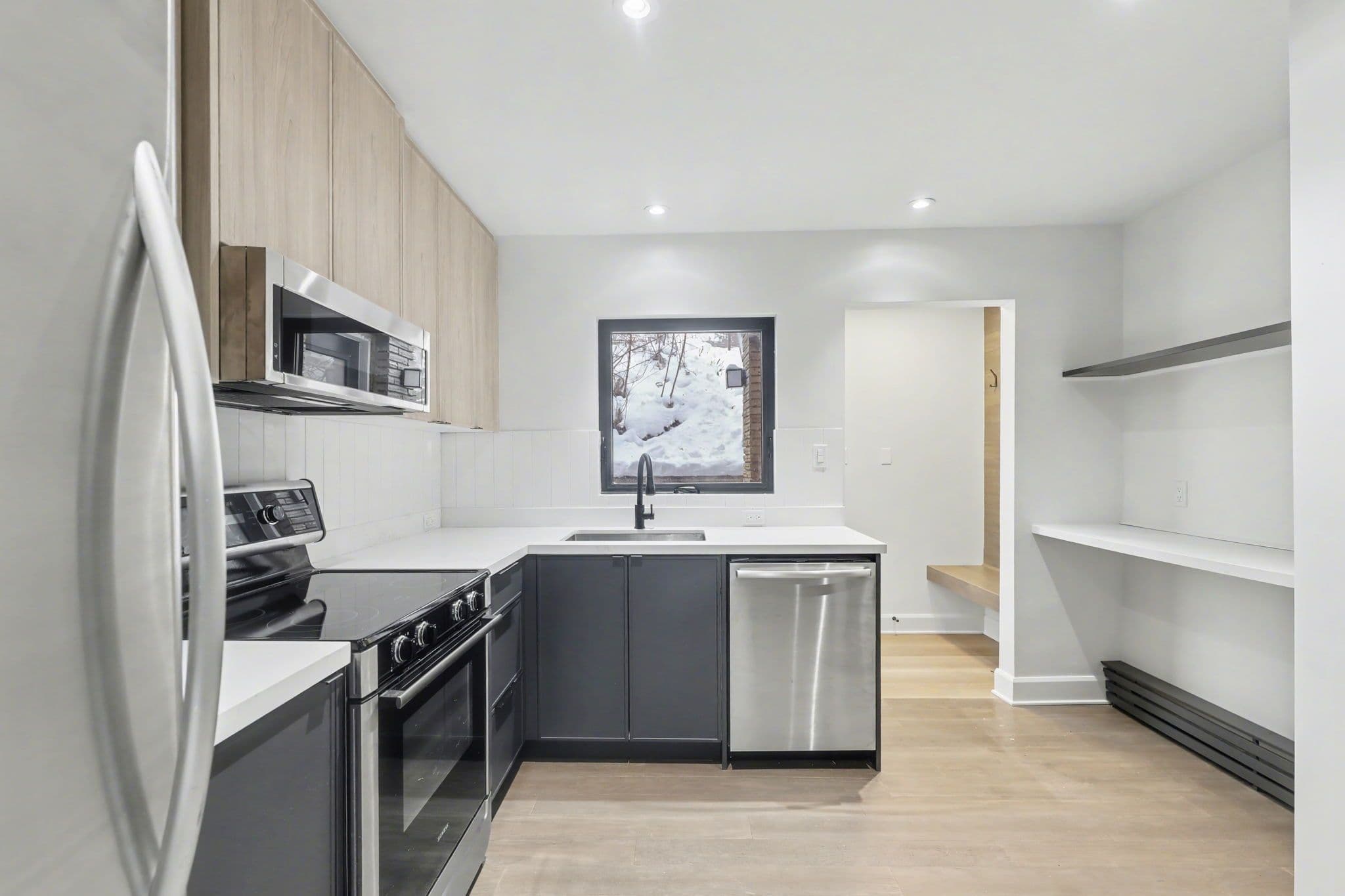 306 Riverside Drive B, London North, ON N6H 1E9