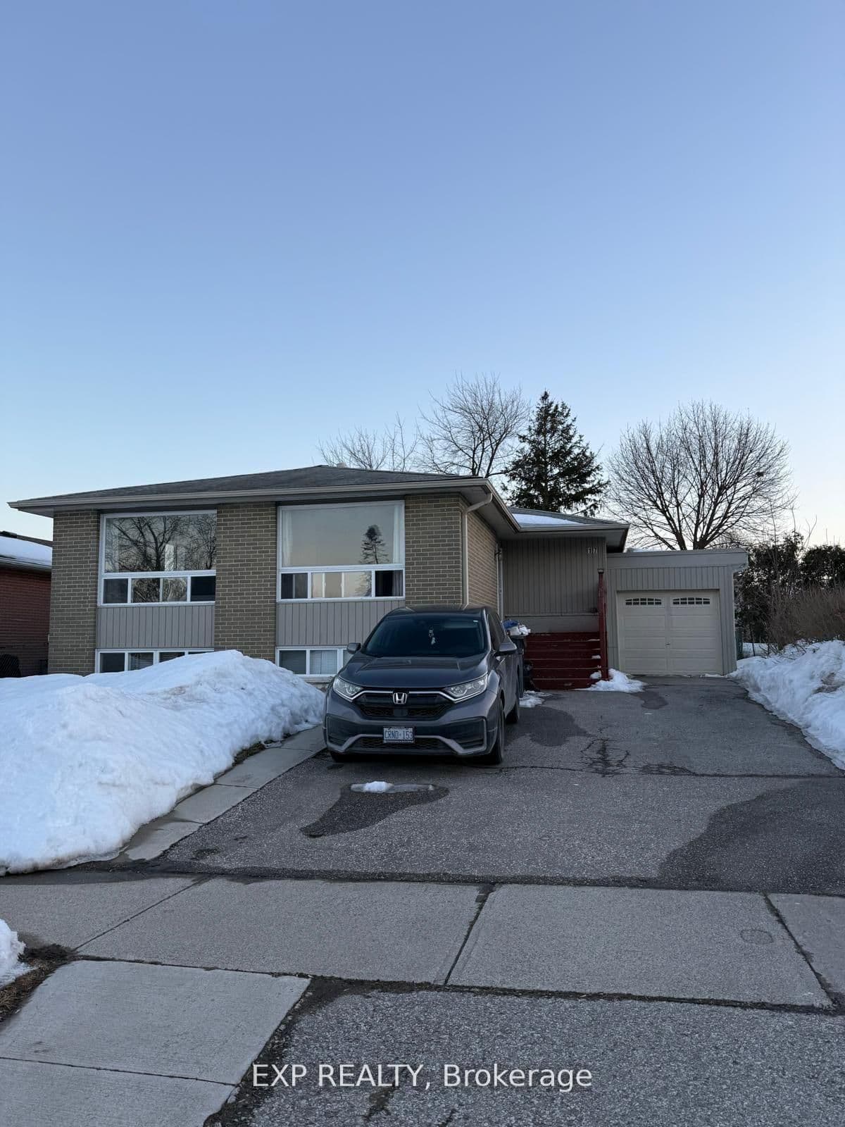 17 Gable Drive Upper, Brampton, ON L6V 2H2