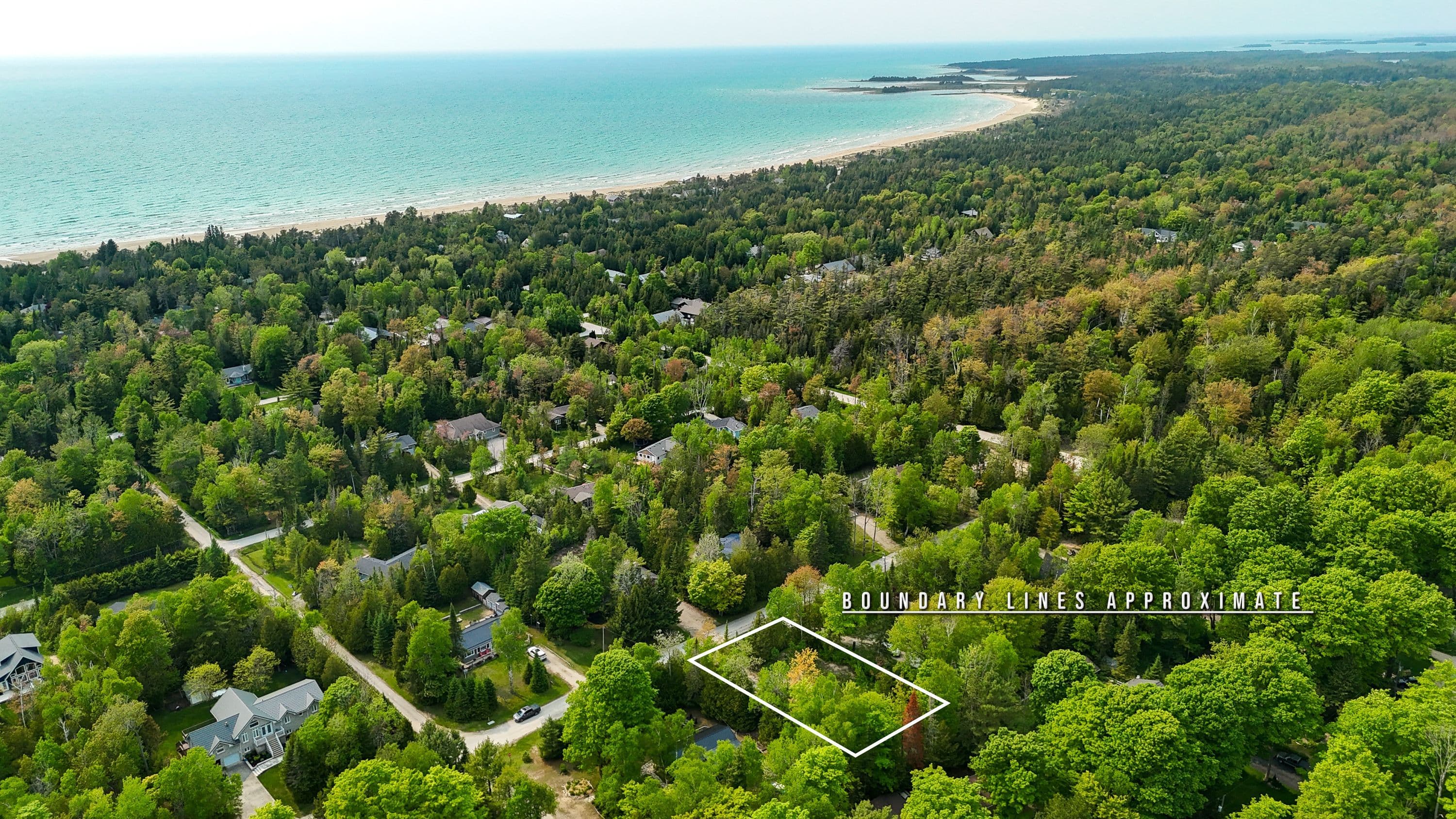 425 Dufferin Avenue, South Bruce Peninsula, ON N0H 2G0