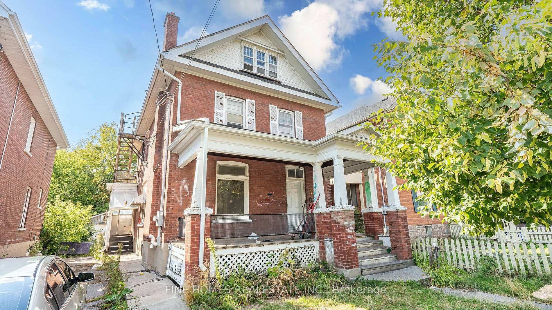 175 Stewart Street, Peterborough, ON K9J 3M4