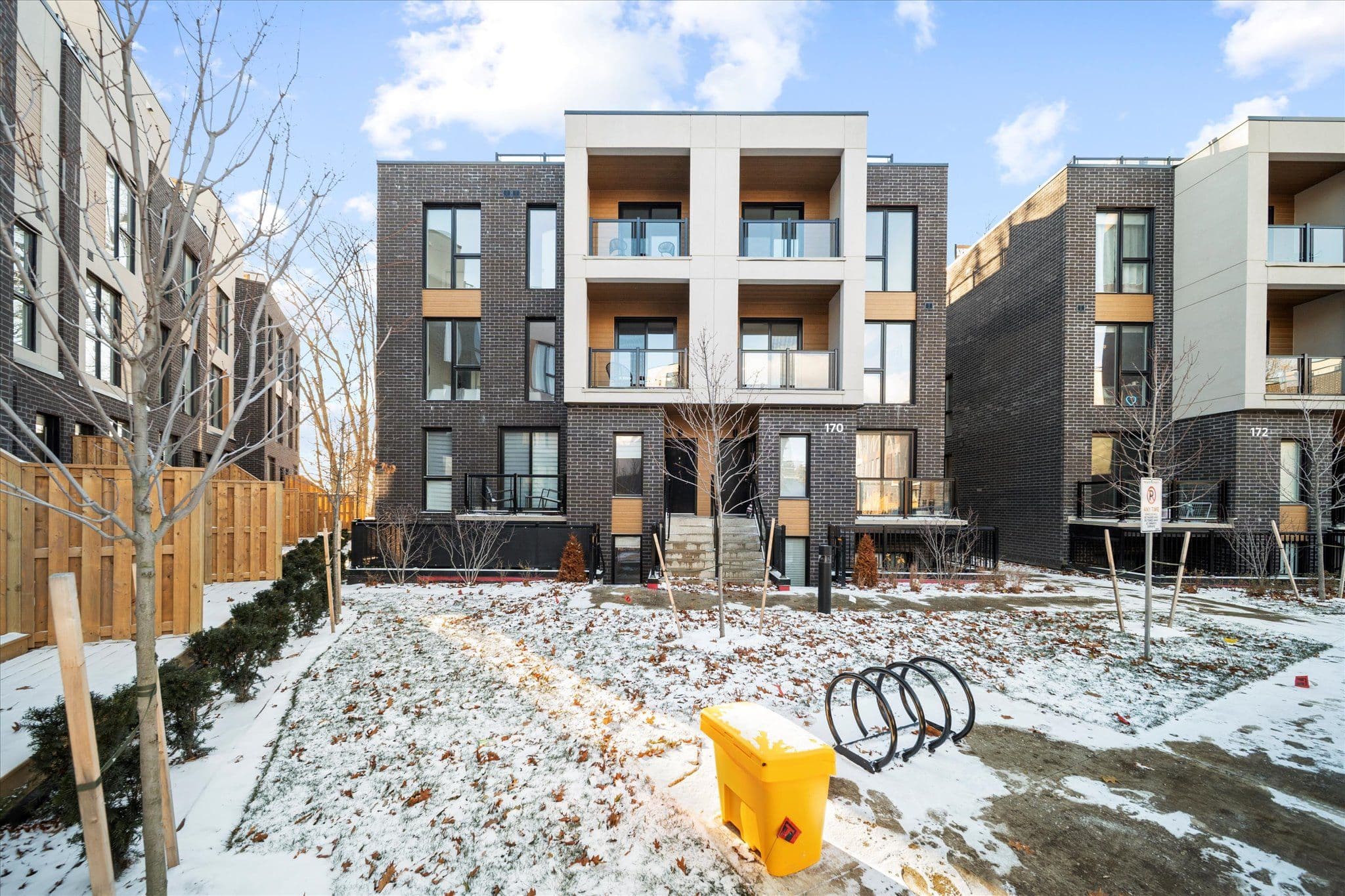 170 Clonmore Avenue 3, Toronto E06, ON M1N 0B9