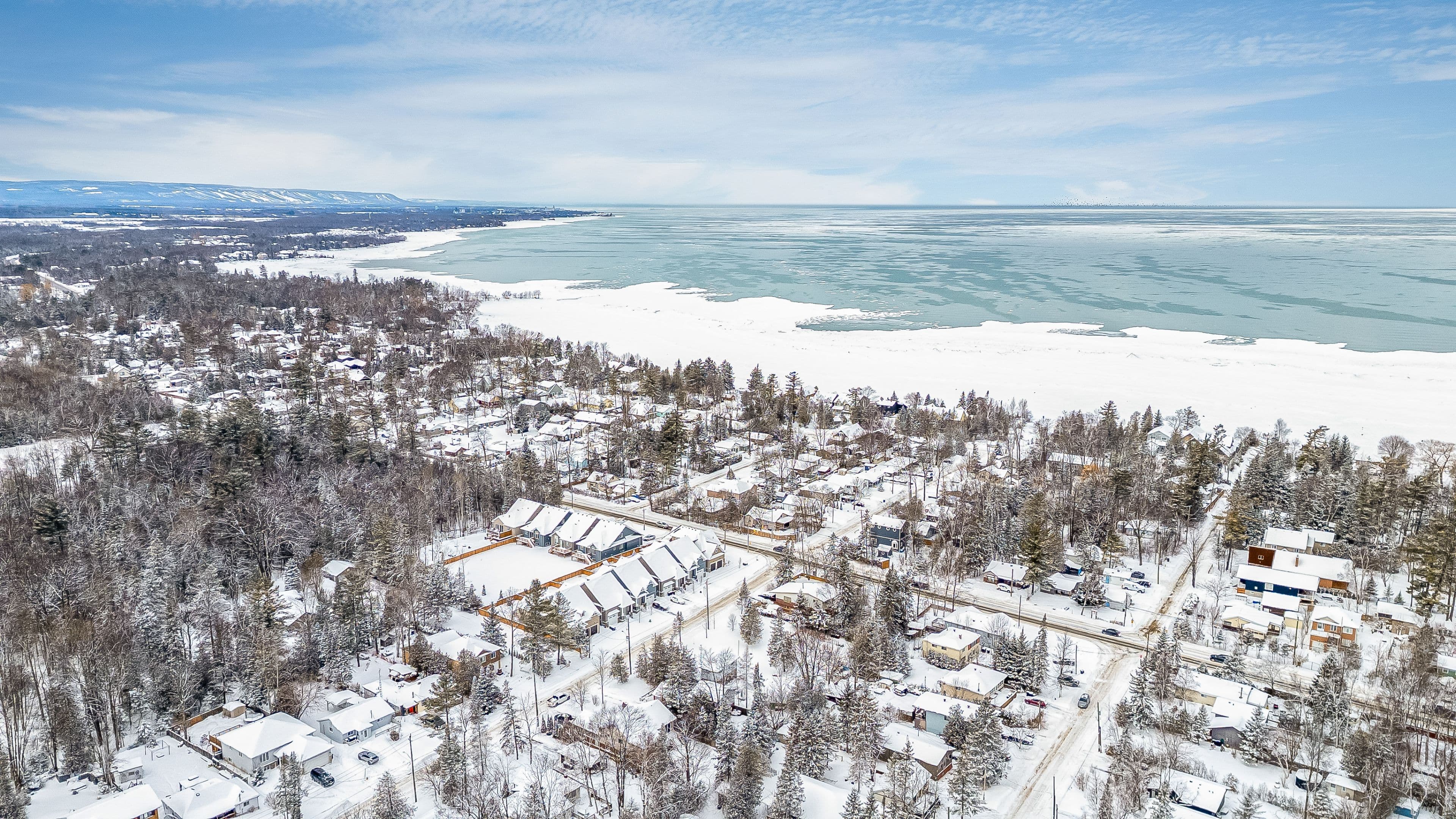 11 62nd Street S, Wasaga Beach, ON L9Z 1V5