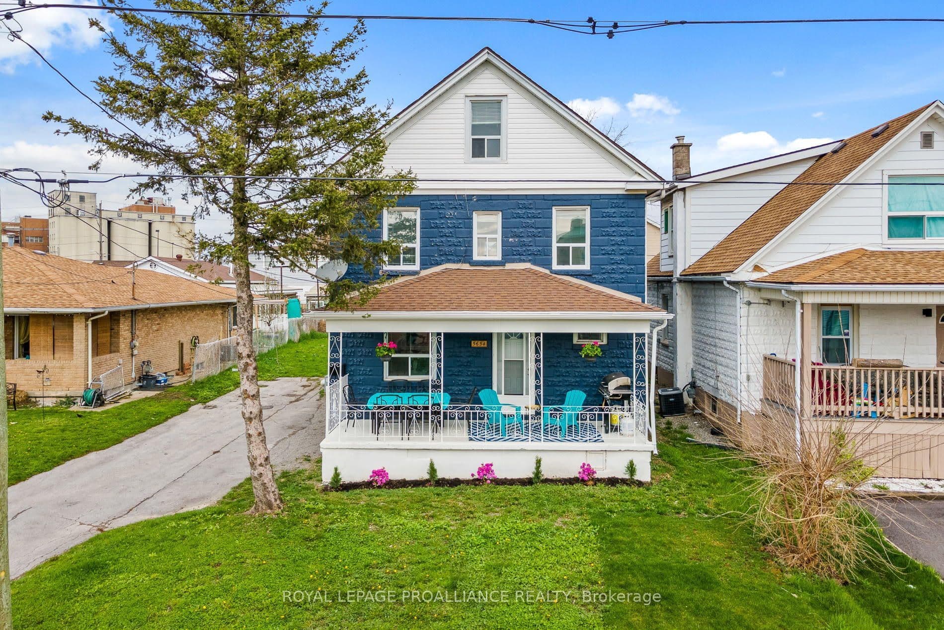 5654 Desson Avenue Upper, Niagara Falls, ON L2G 3T2