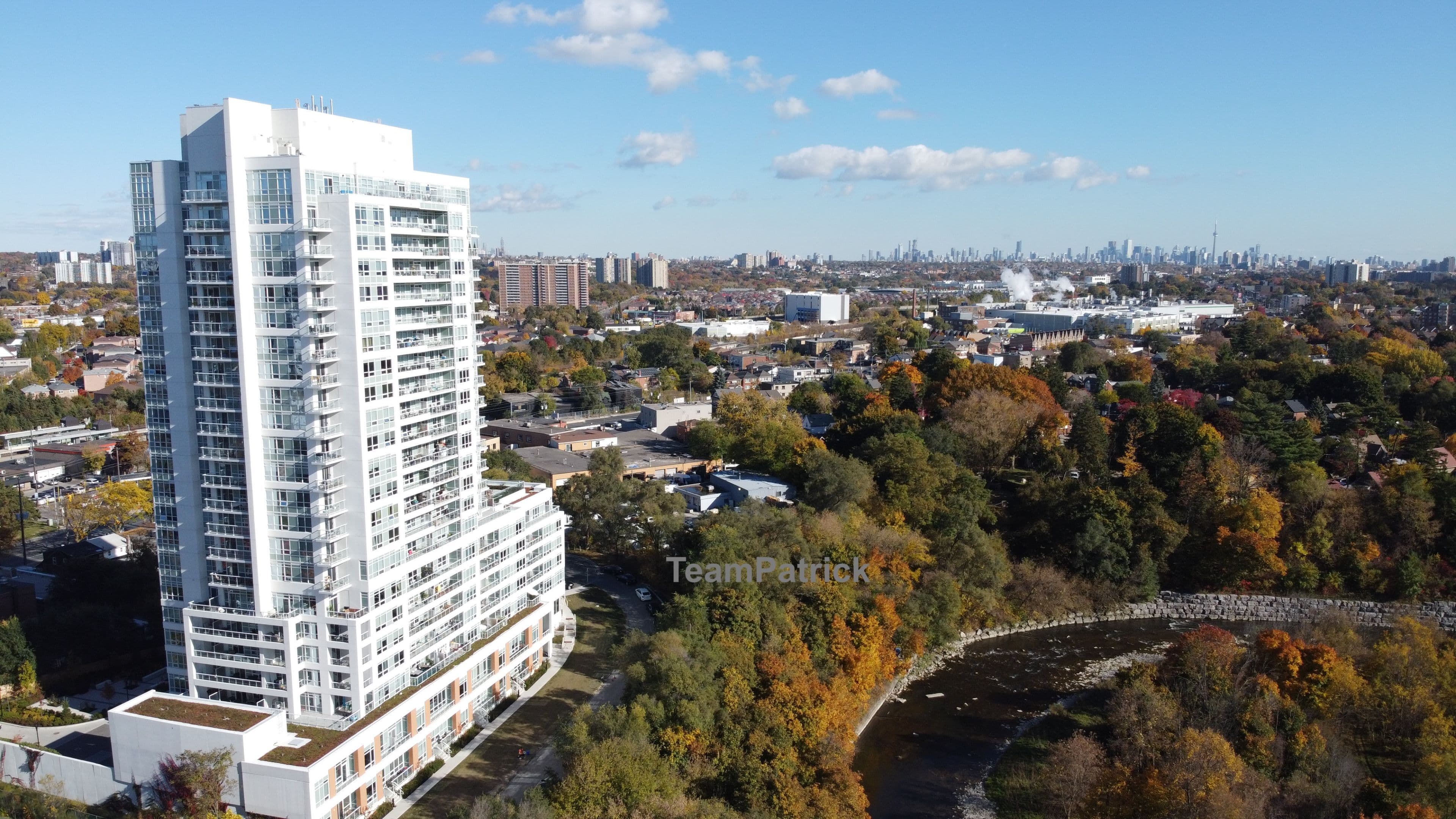 10 Wilby Crescent 1801-P, Toronto W04, ON M9N 1E5