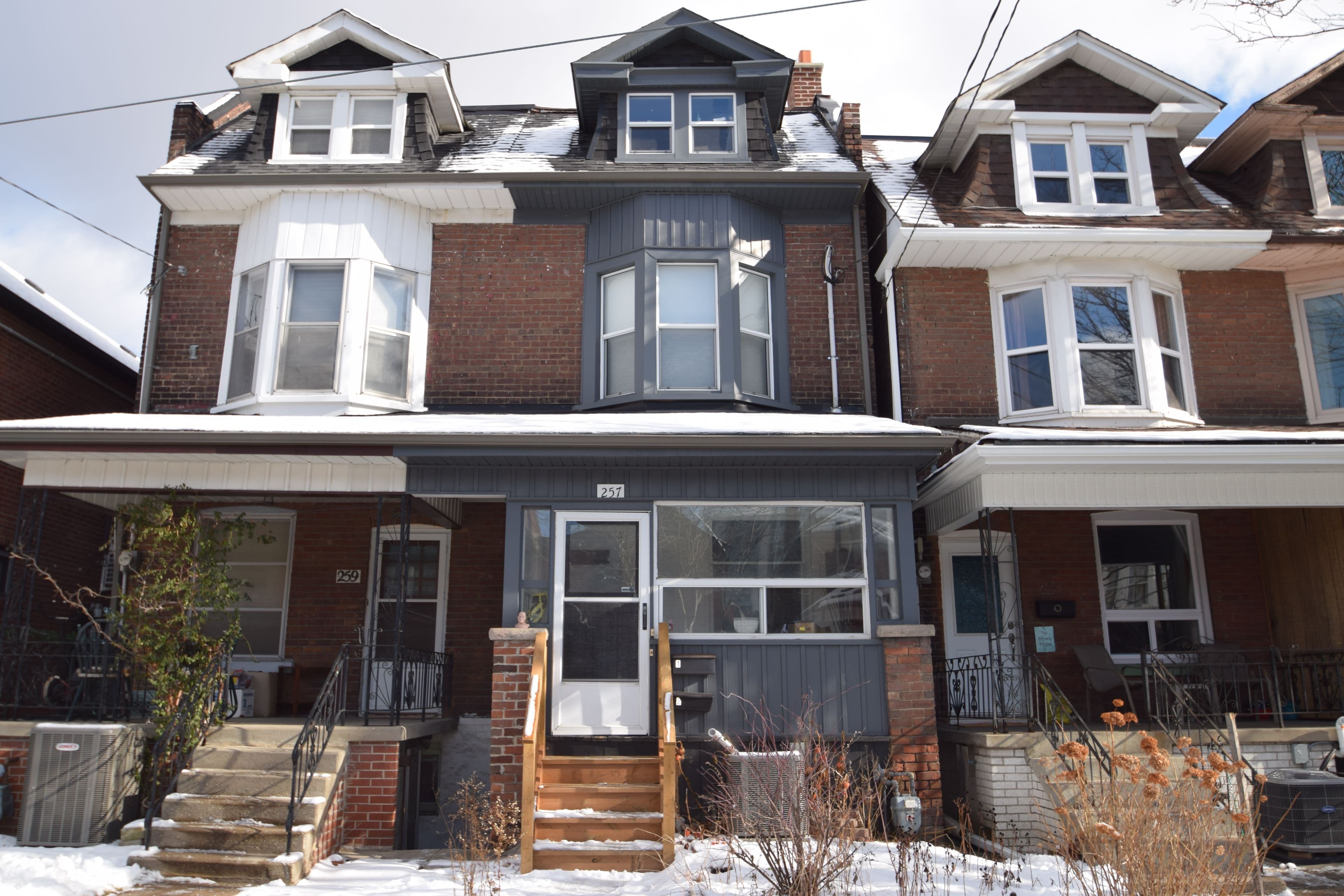 257 Concord Avenue, Toronto C01, ON M6H 2P4