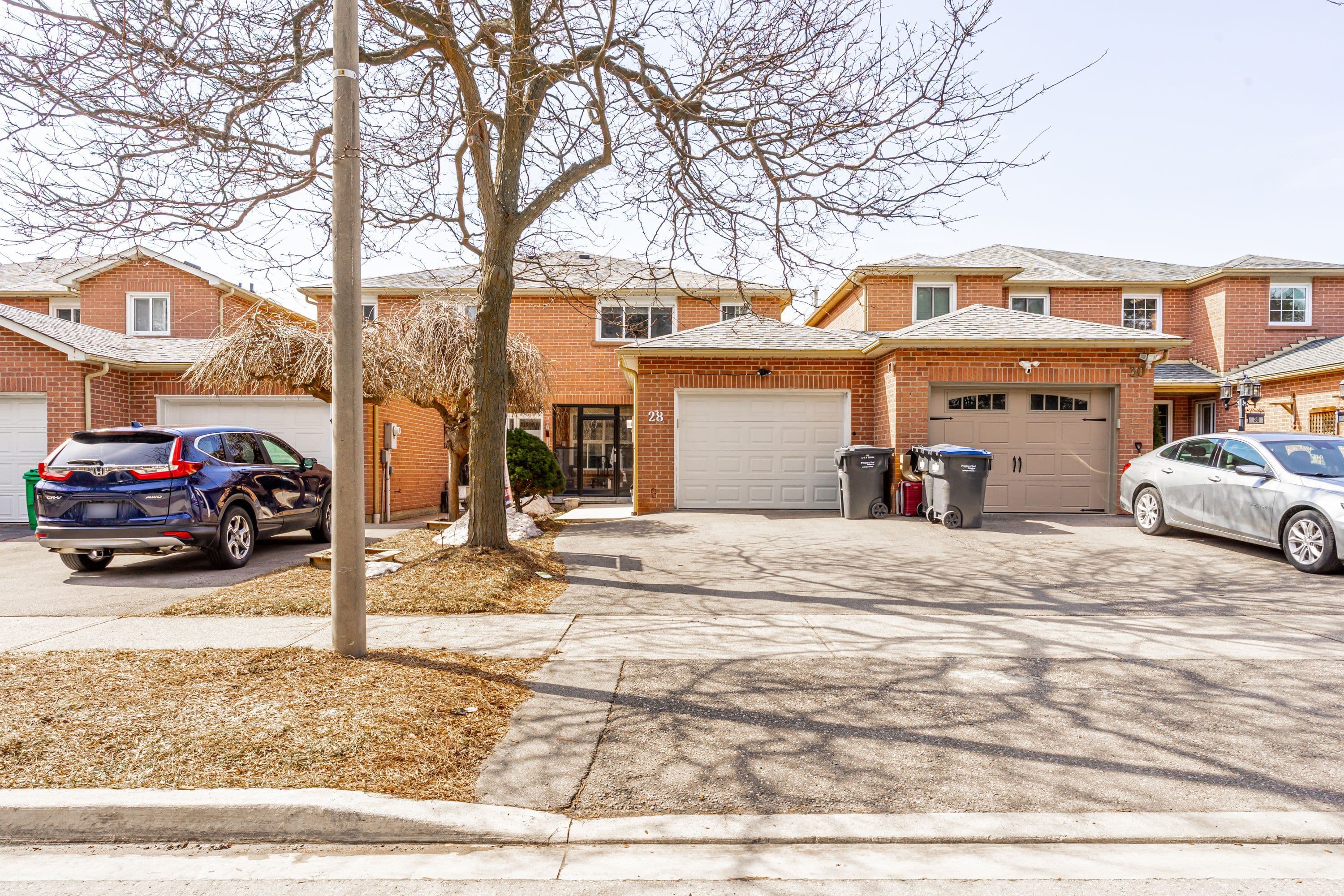 28 Silverstream Road, Brampton, ON L6Z 3W5