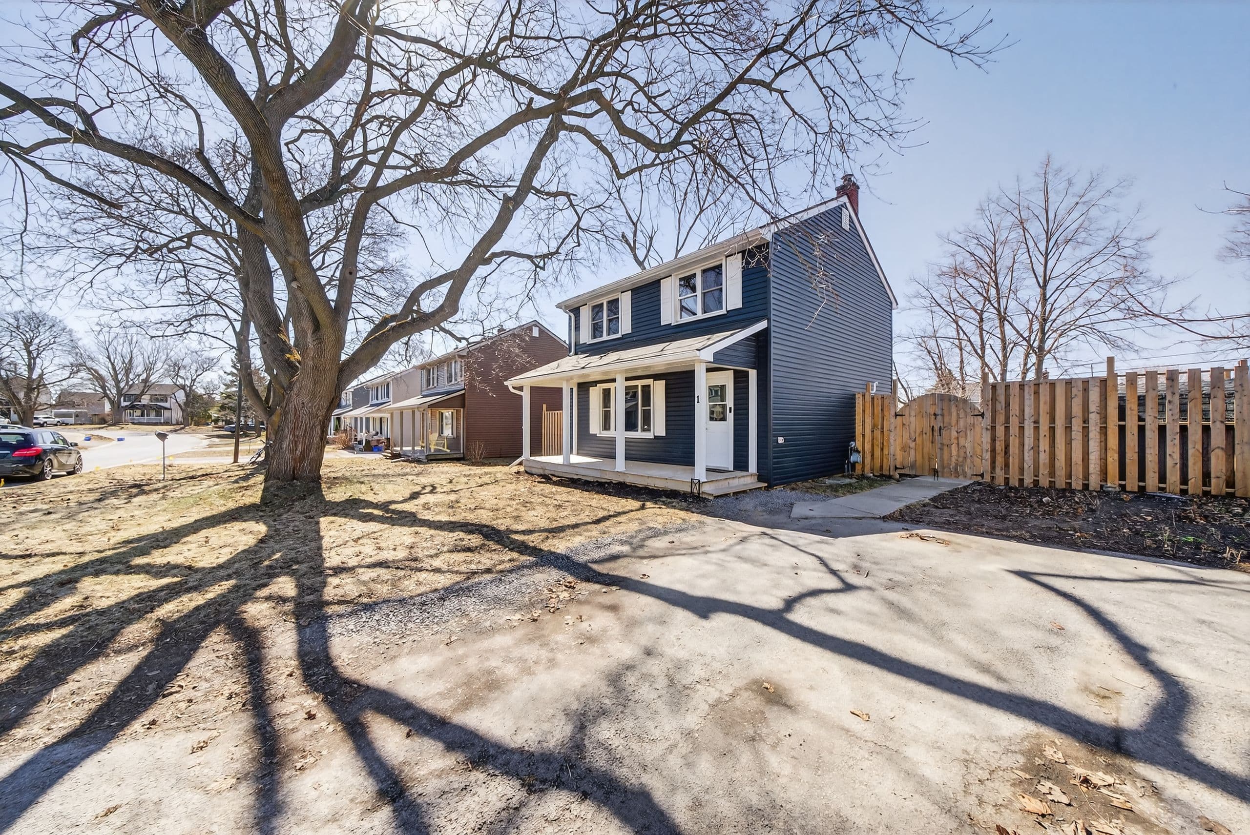 1 Diver Belt Drive, Prince Edward County, ON K0K 2T0