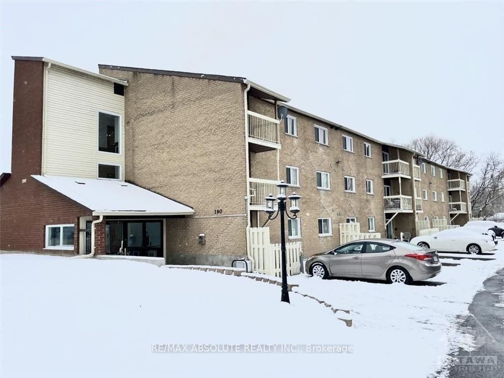 190 Elgin Street W 203, Arnprior, ON K7S 1P1
