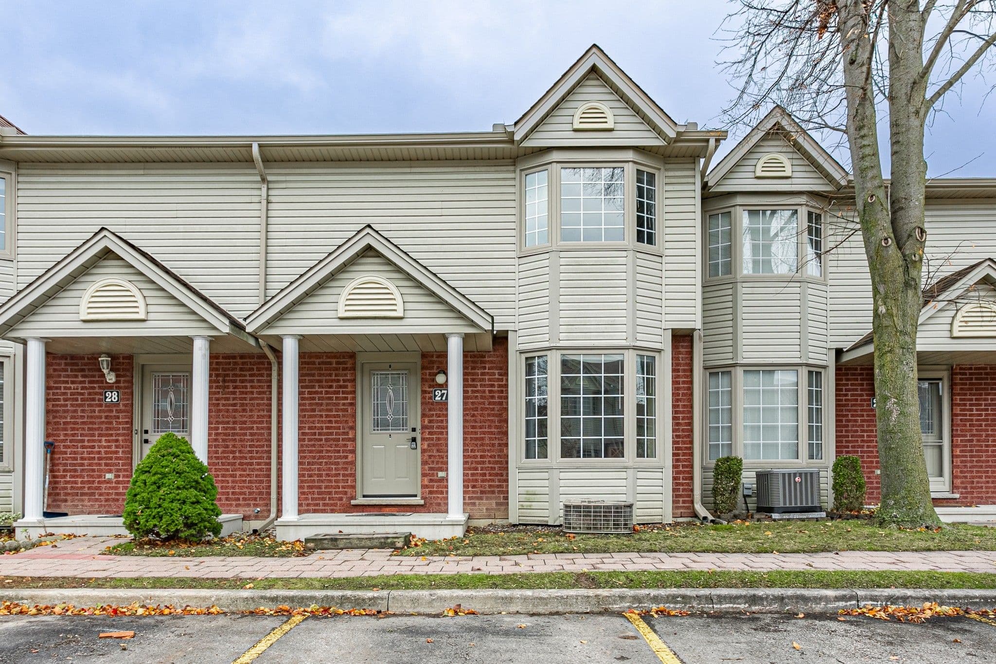50 CHAPMAN Court 27, London North, ON N6G 5E1