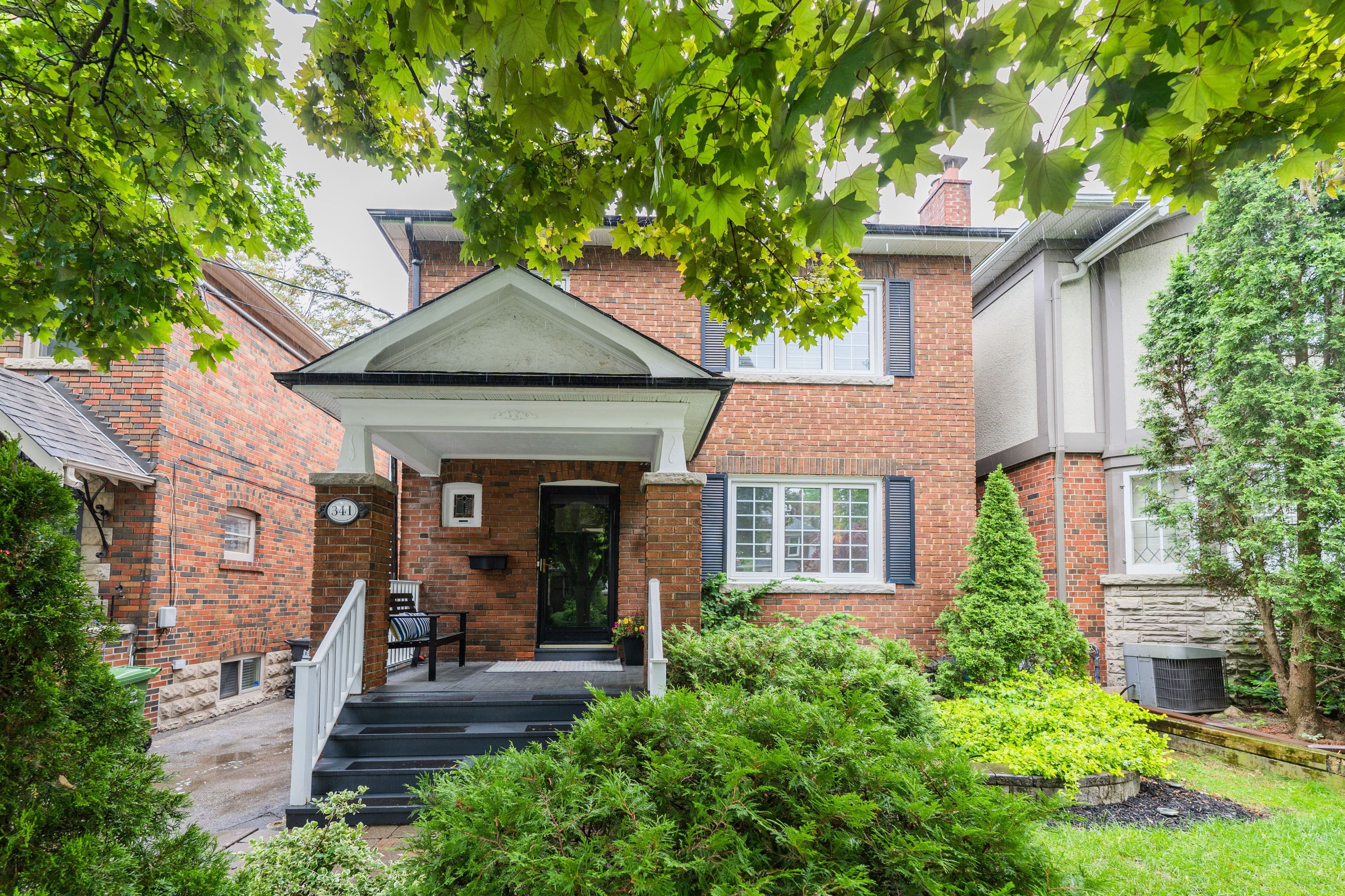 341 Old Orchard Grove, Toronto C04, ON M5M 2E7