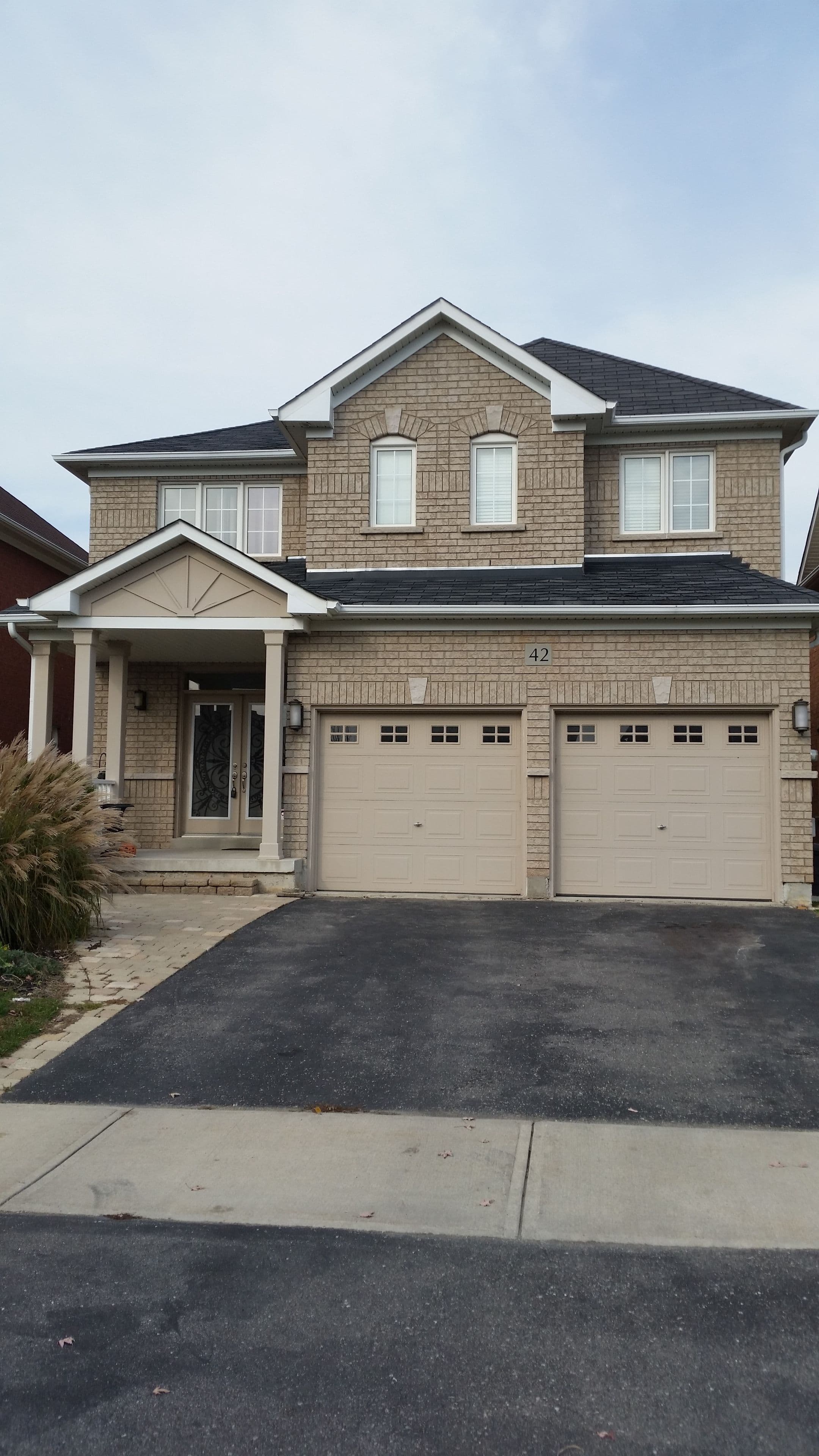 42 Westminster Circle N Upper, Barrie, ON L4M 0A5