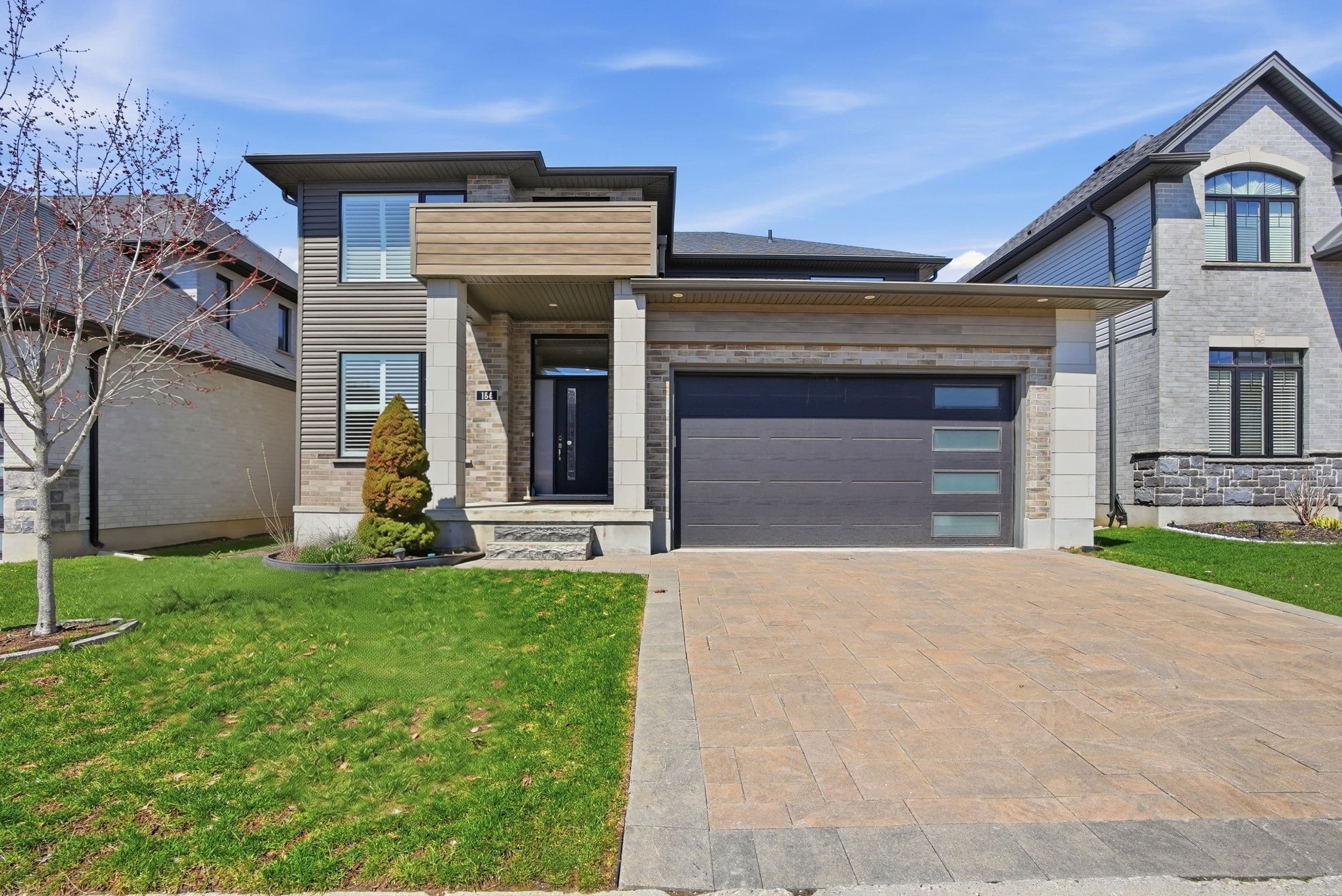 1061 Eagletrace Drive 164, London North, ON N6G 0T3