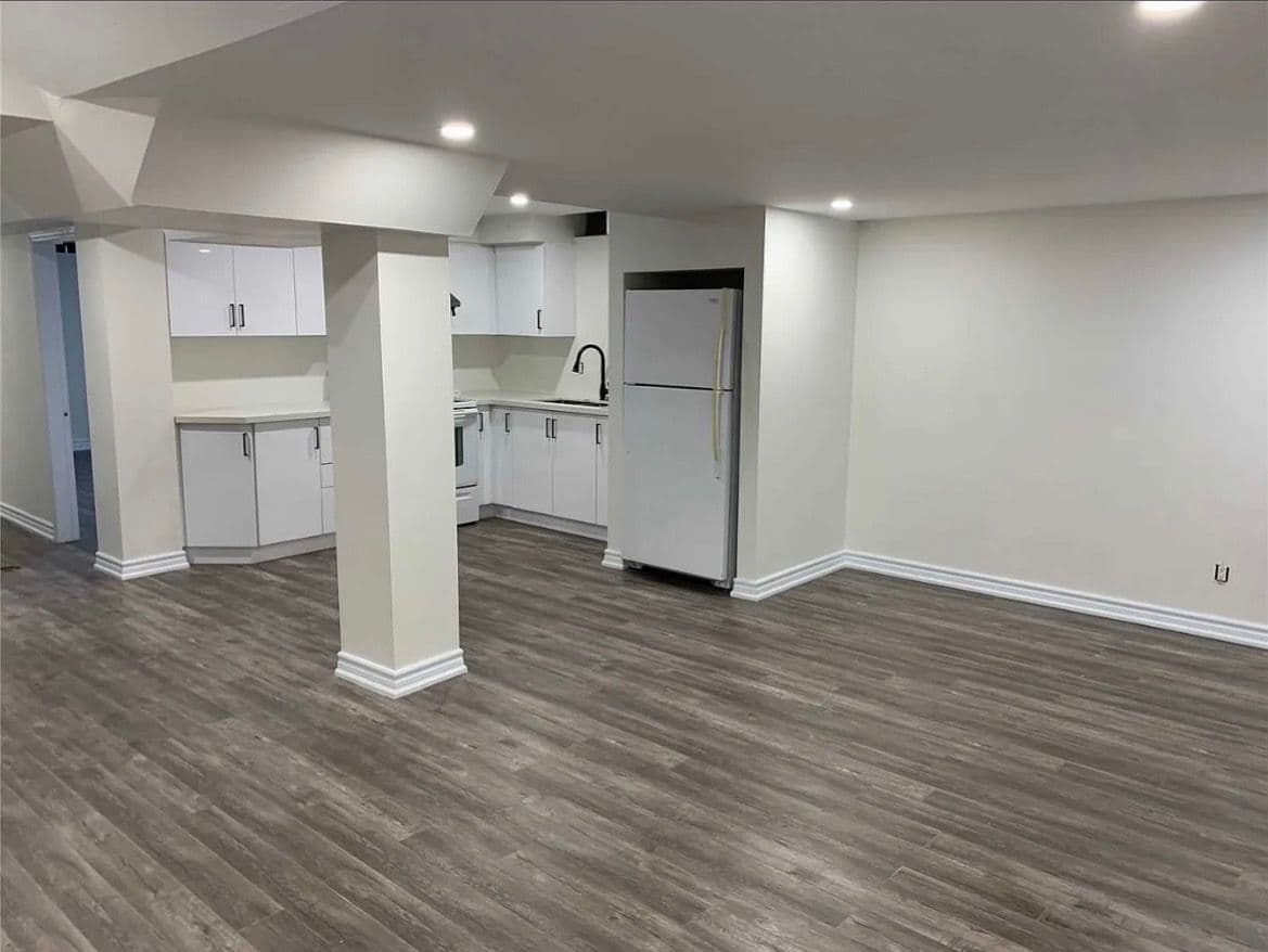 1549 Woodruff Crescent, Pickering, ON L1V 3S5