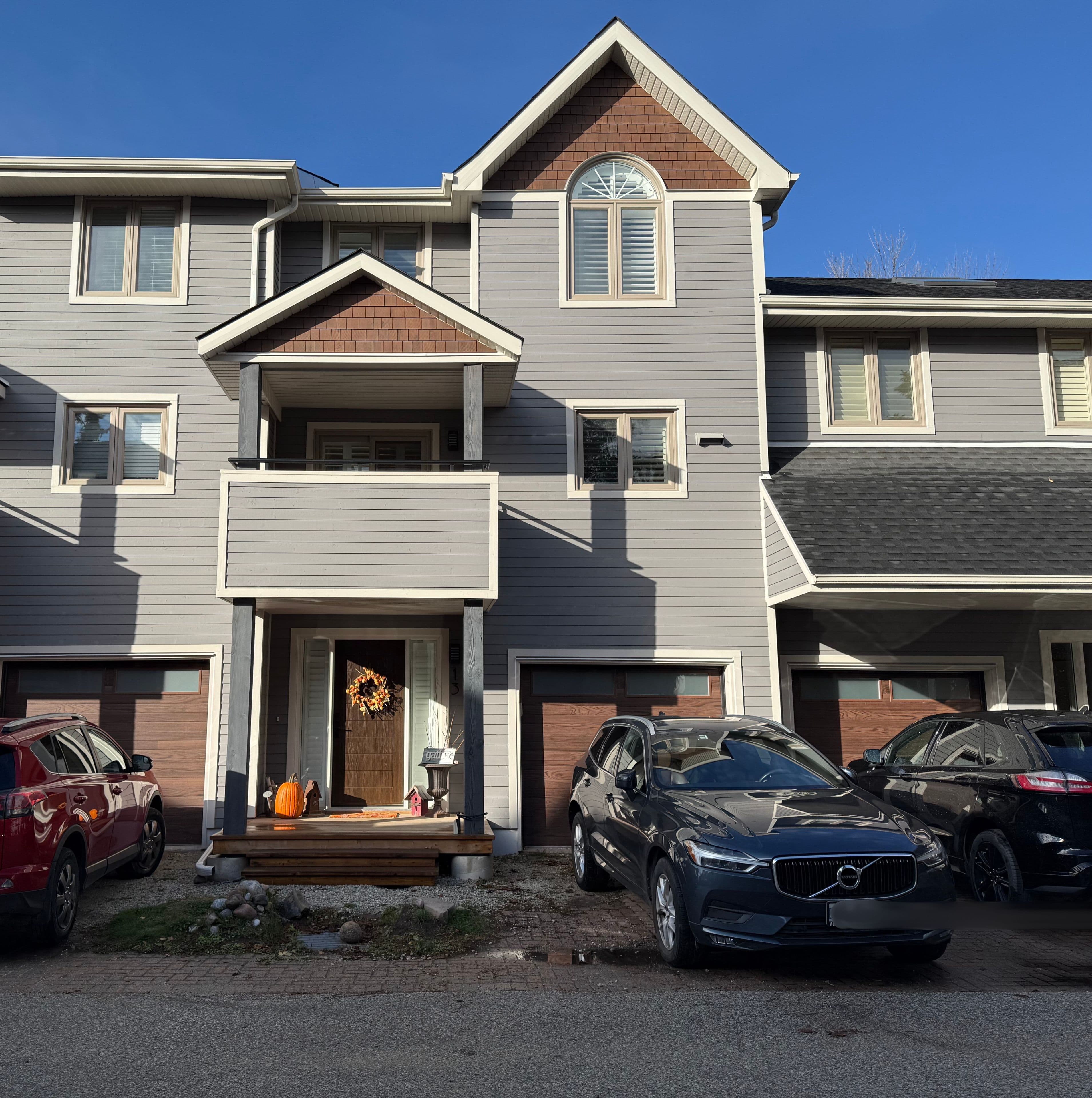 16 Wheelhouse Crescent, Collingwood, ON L9Y 0J9