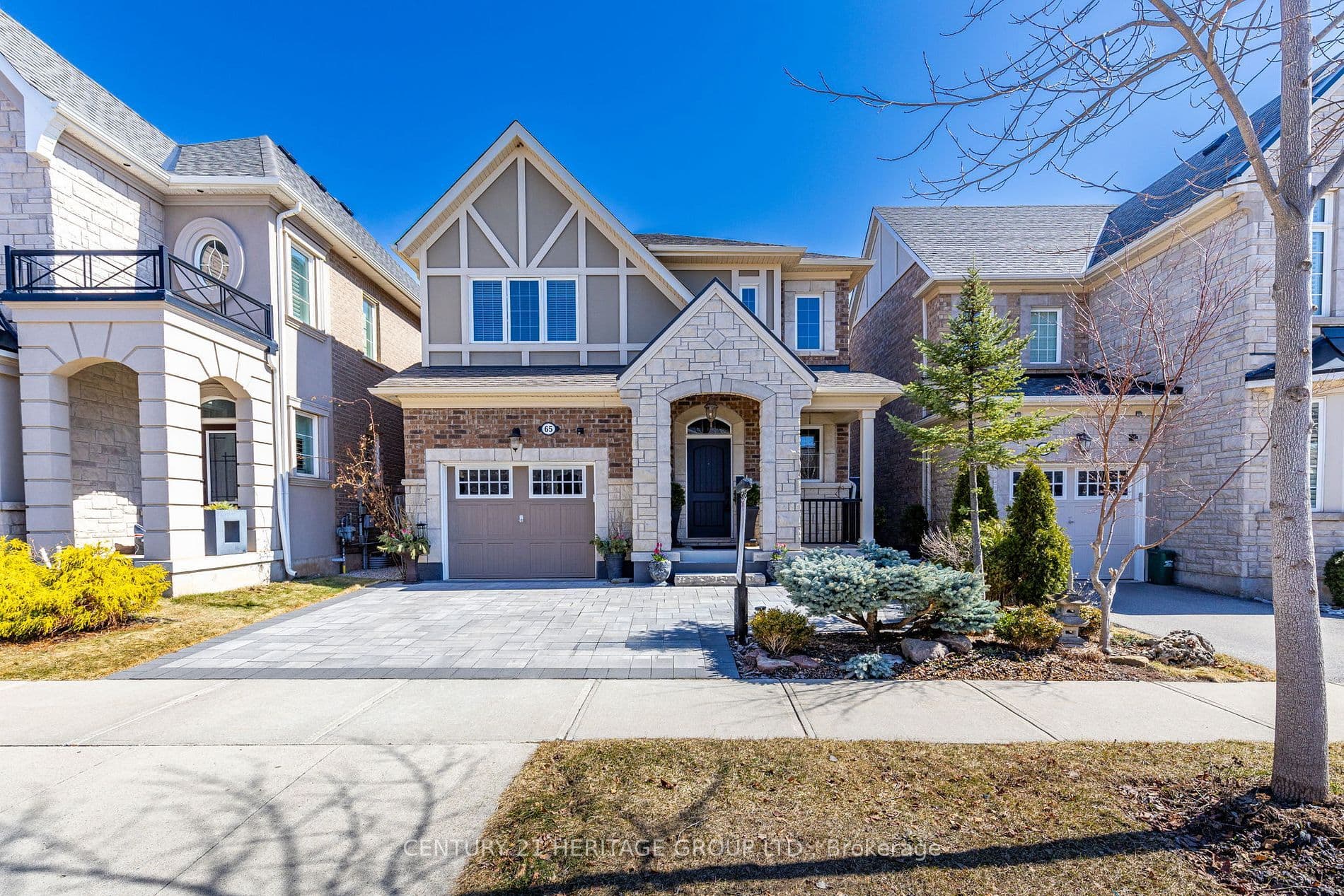65 Masterman Crescent, Oakville, ON L6M 0W3