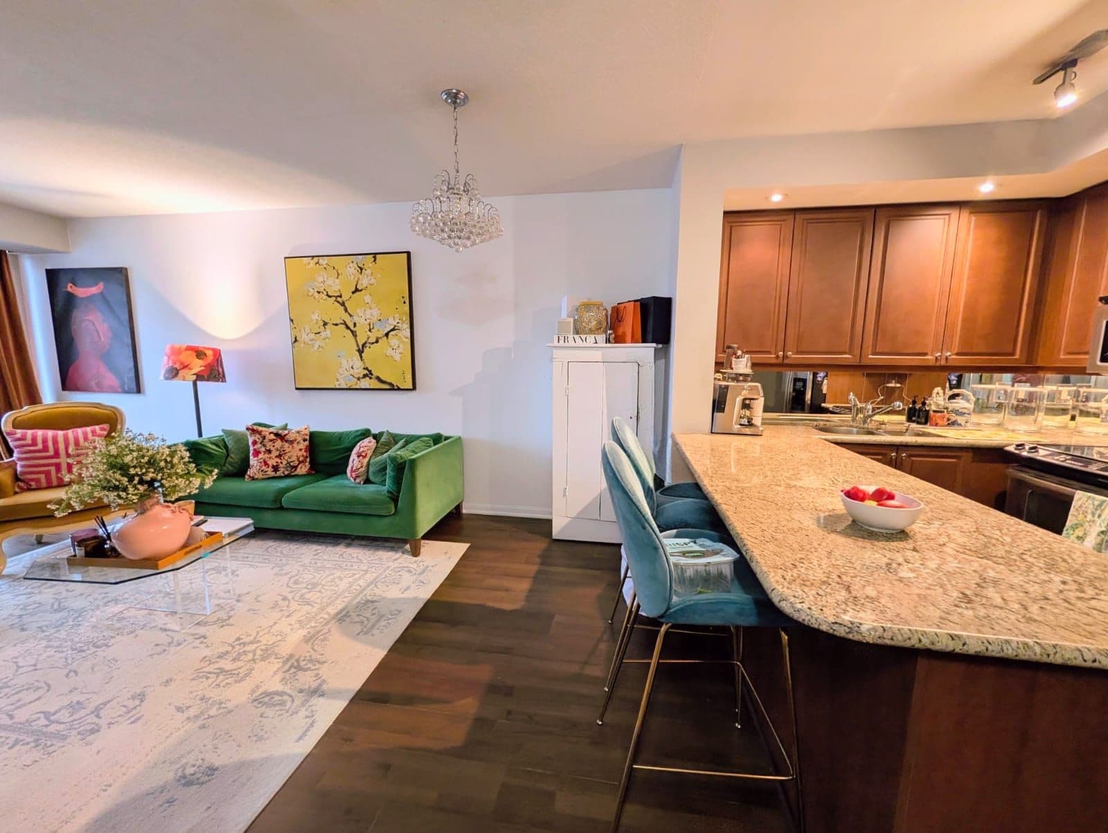 628 Fleet Street N 1019, Toronto C01, ON M5V 1A8