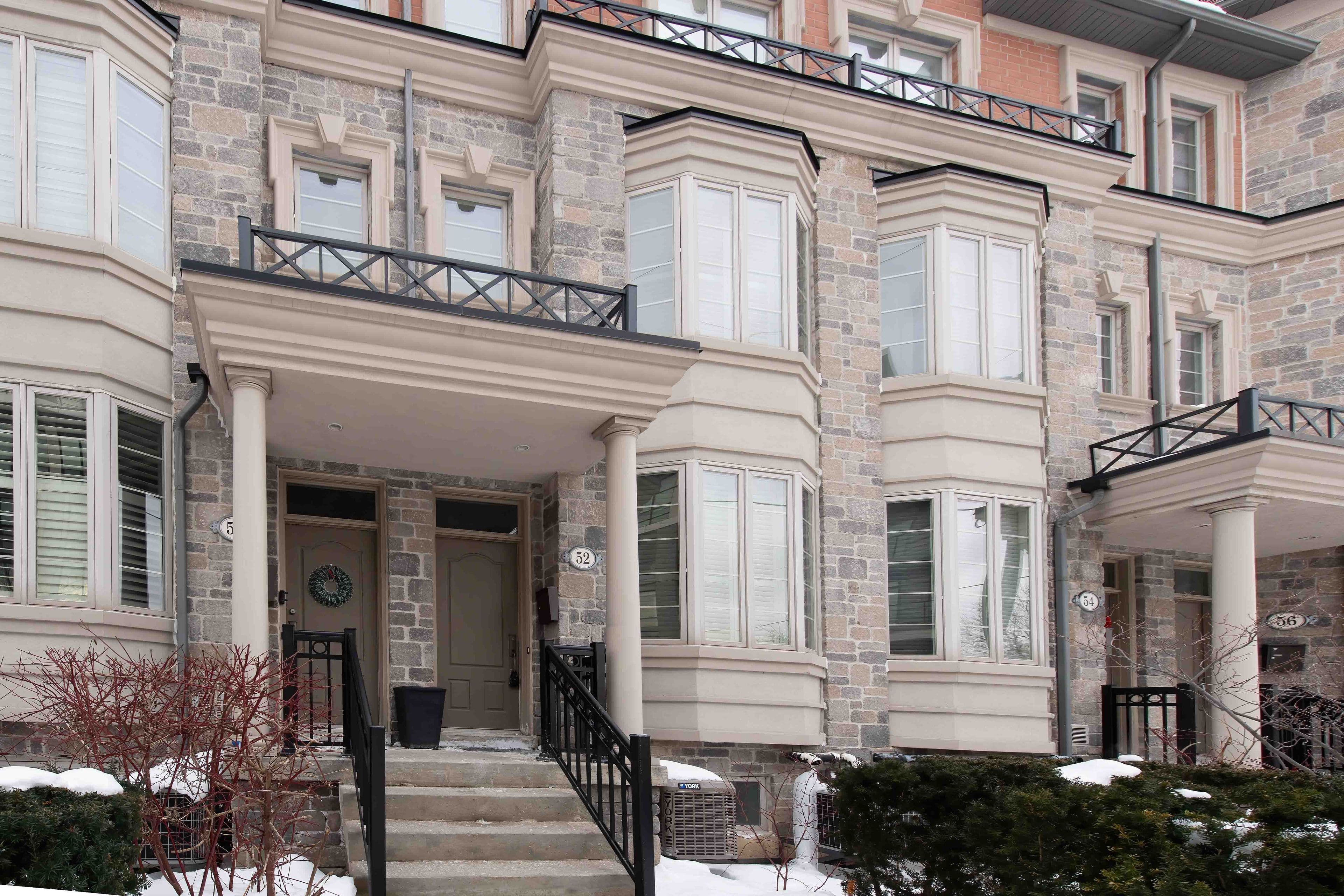 52 Clairtrell Road, Toronto C14, ON M2N 5J6