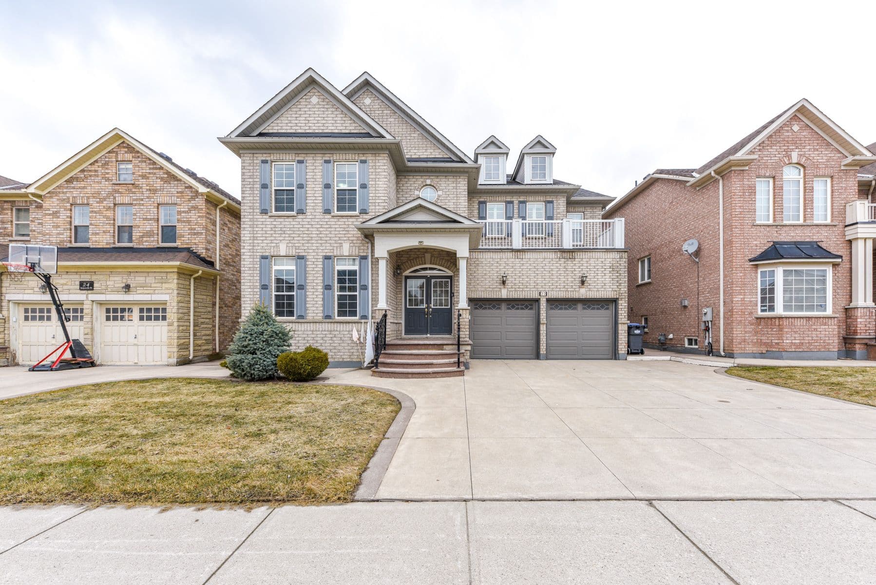 22 Jacksonville Drive, Brampton, ON L6P 2Z3
