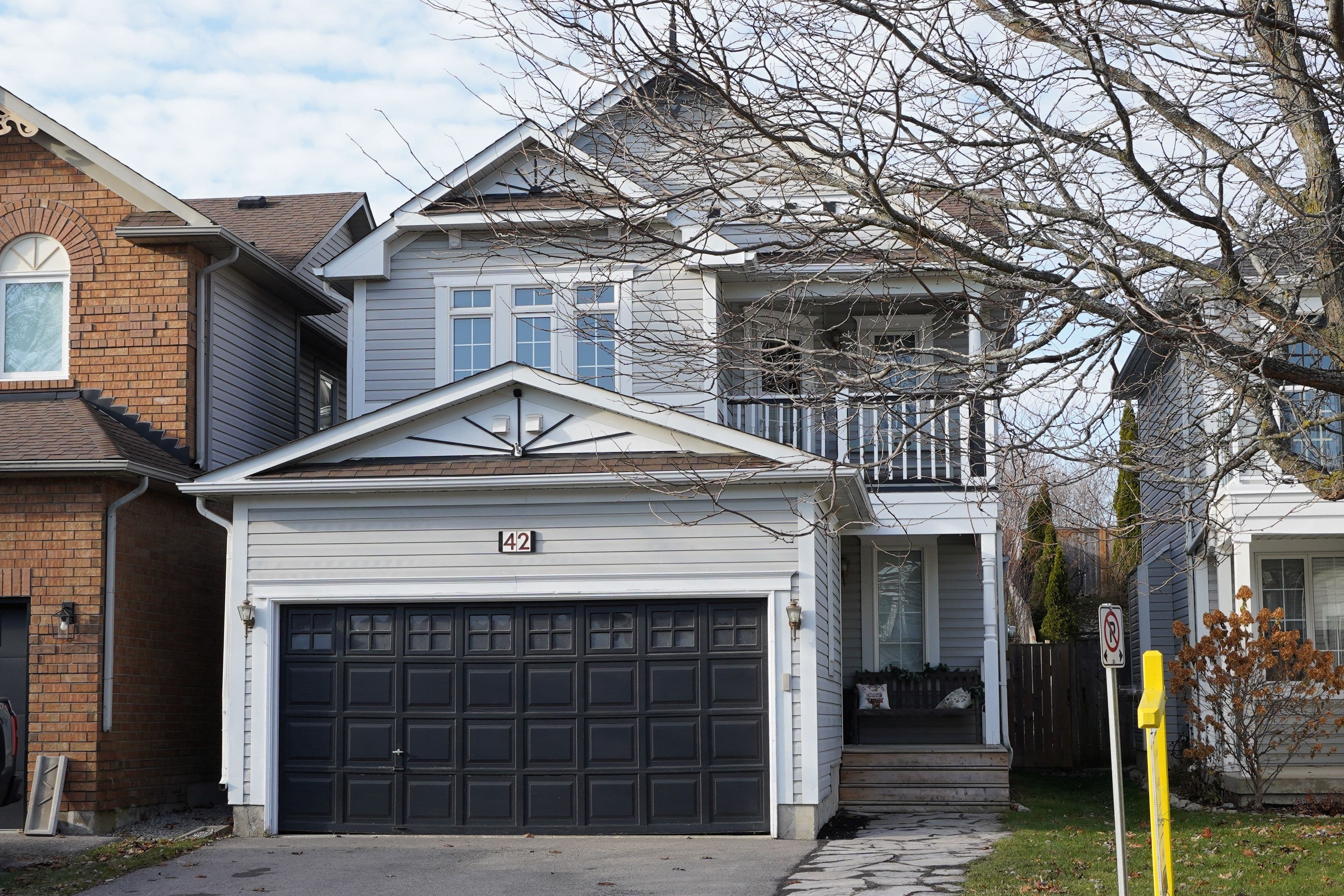 42 Gunning Crescent, New Tecumseth, ON L0G 1W0