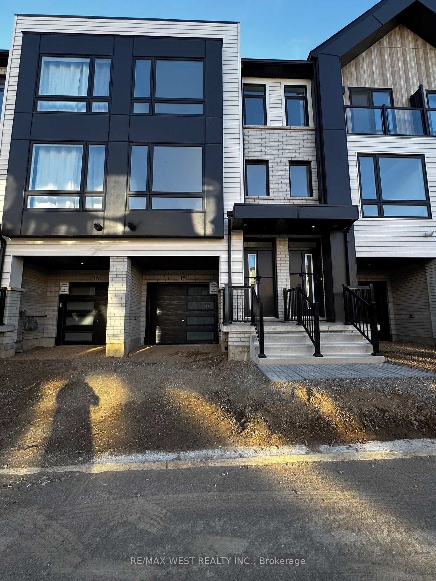 55 Tom Brown Drive 15, Brant, ON N3L 3E3