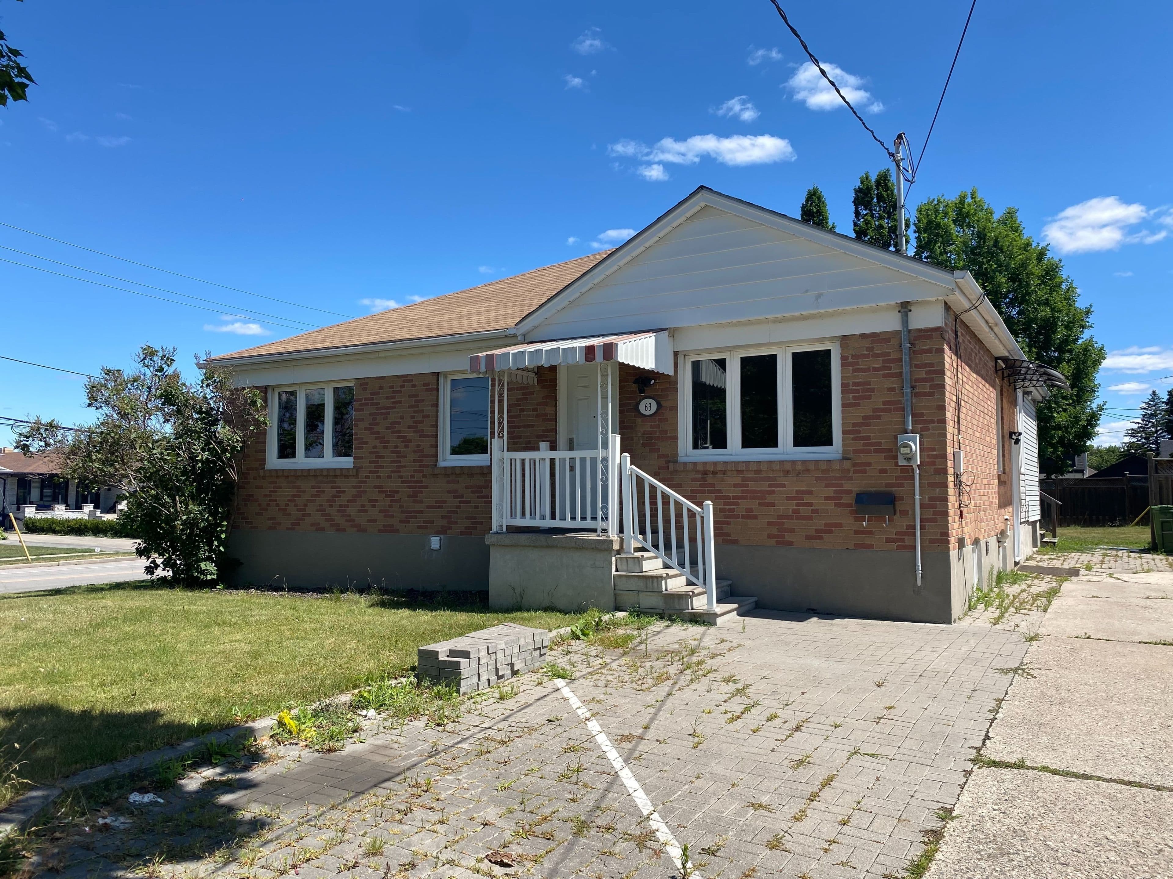 63 Lockerbie Avenue #D, Toronto W04, ON M9N 3A3