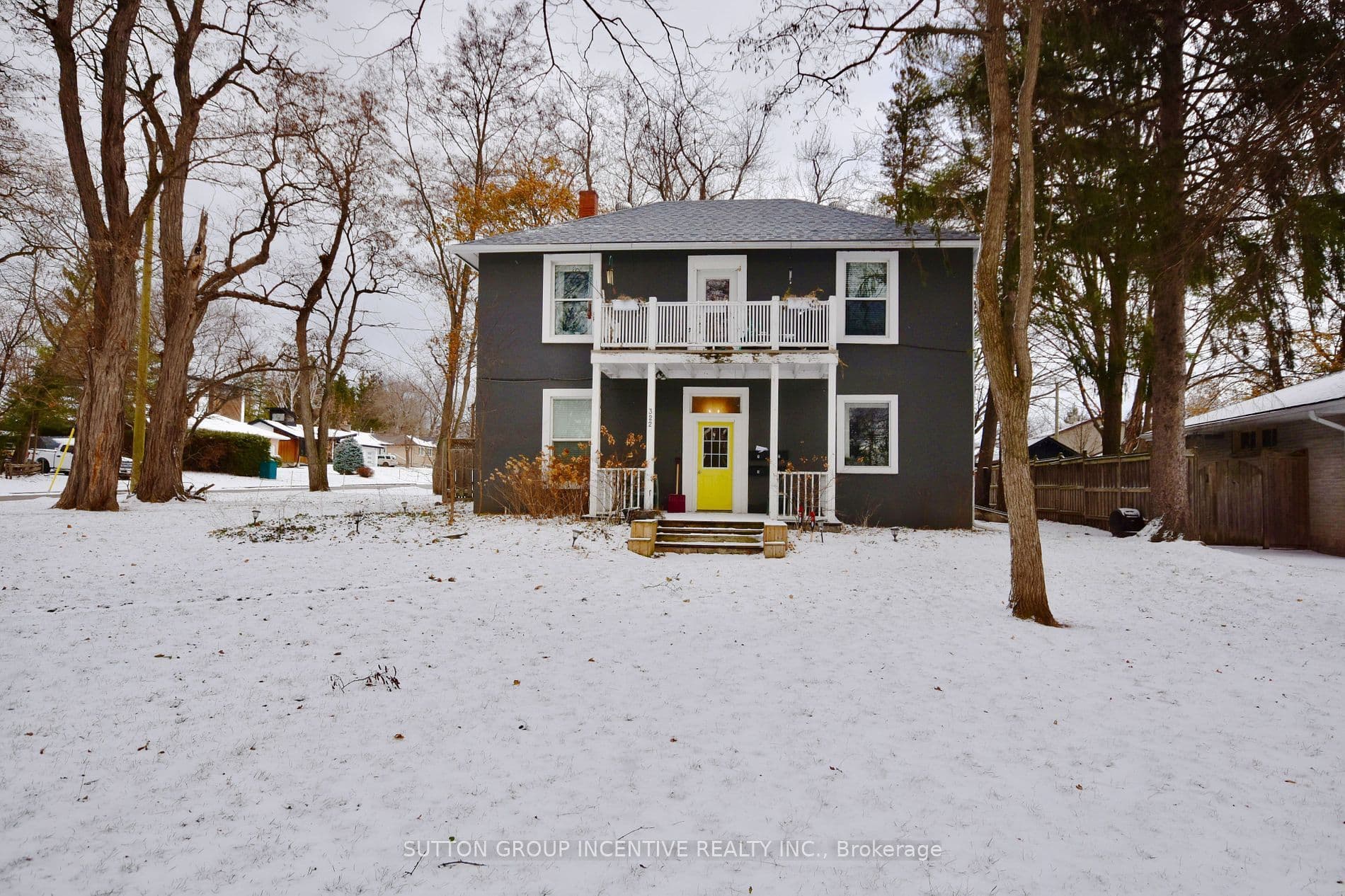 322 Codrington Street 3, Barrie, ON L4M 1T1