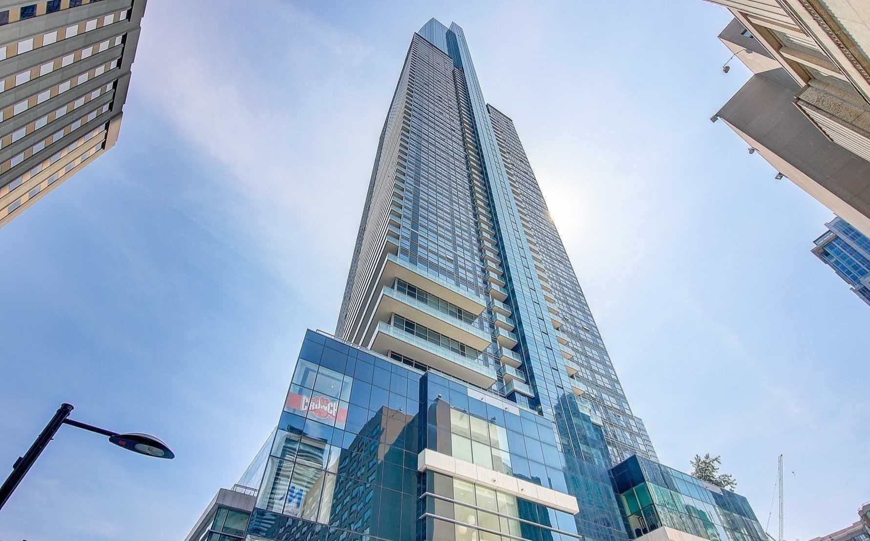 386 Yonge Street 5003, Toronto C01, ON M5B 0A5