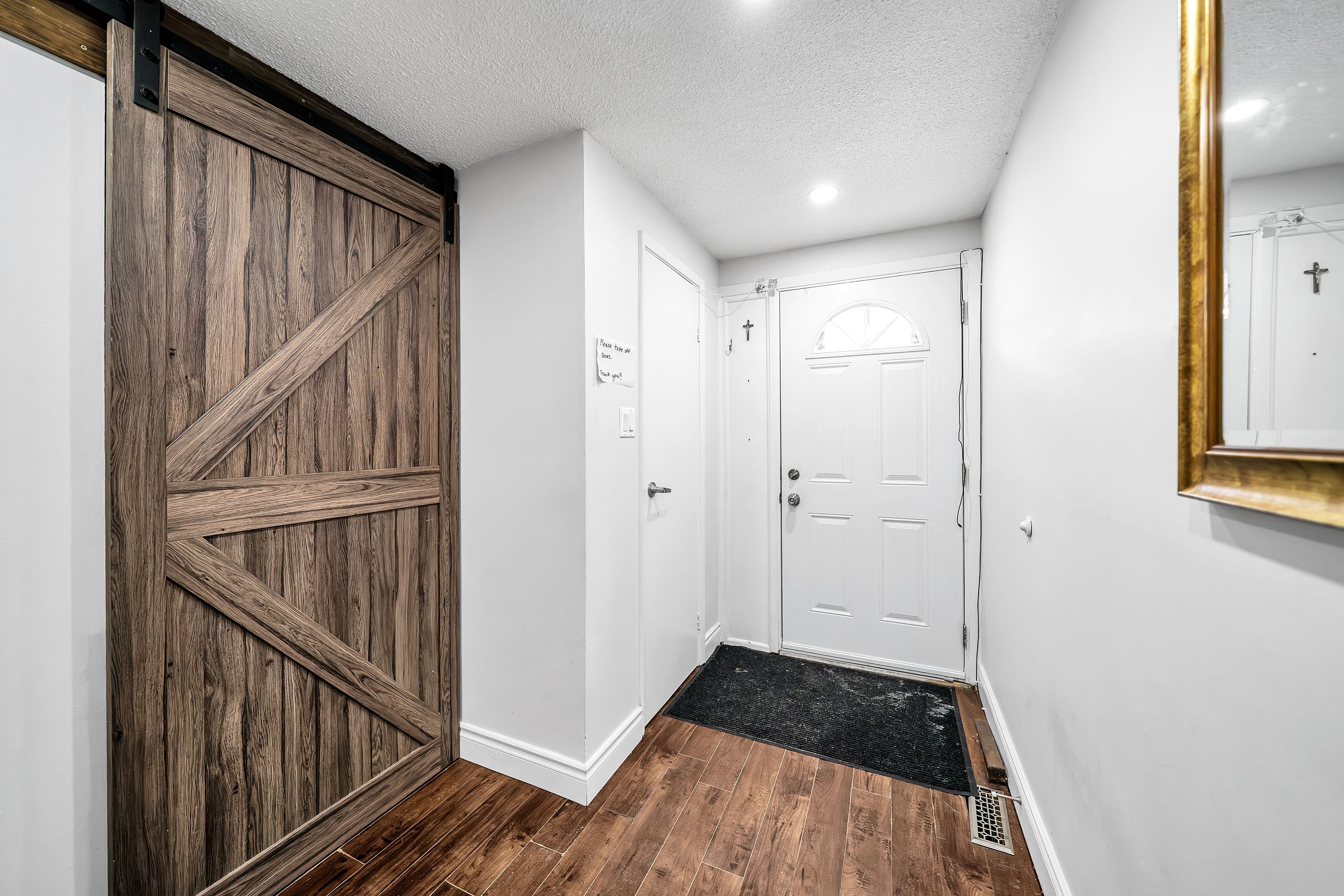 222 Pearson Street 39, Oshawa, ON L1G 7C6