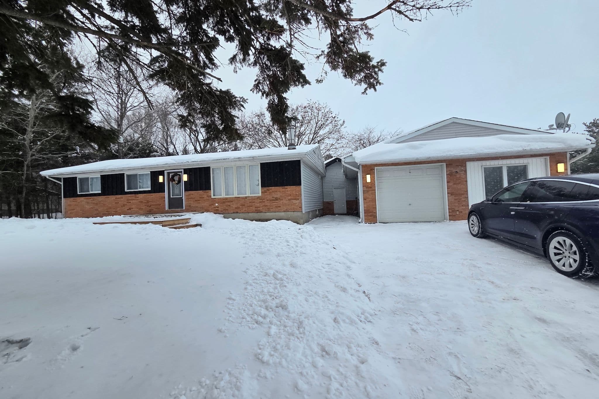 11490 Simcoe Street, Scugog, ON L9L 1B3