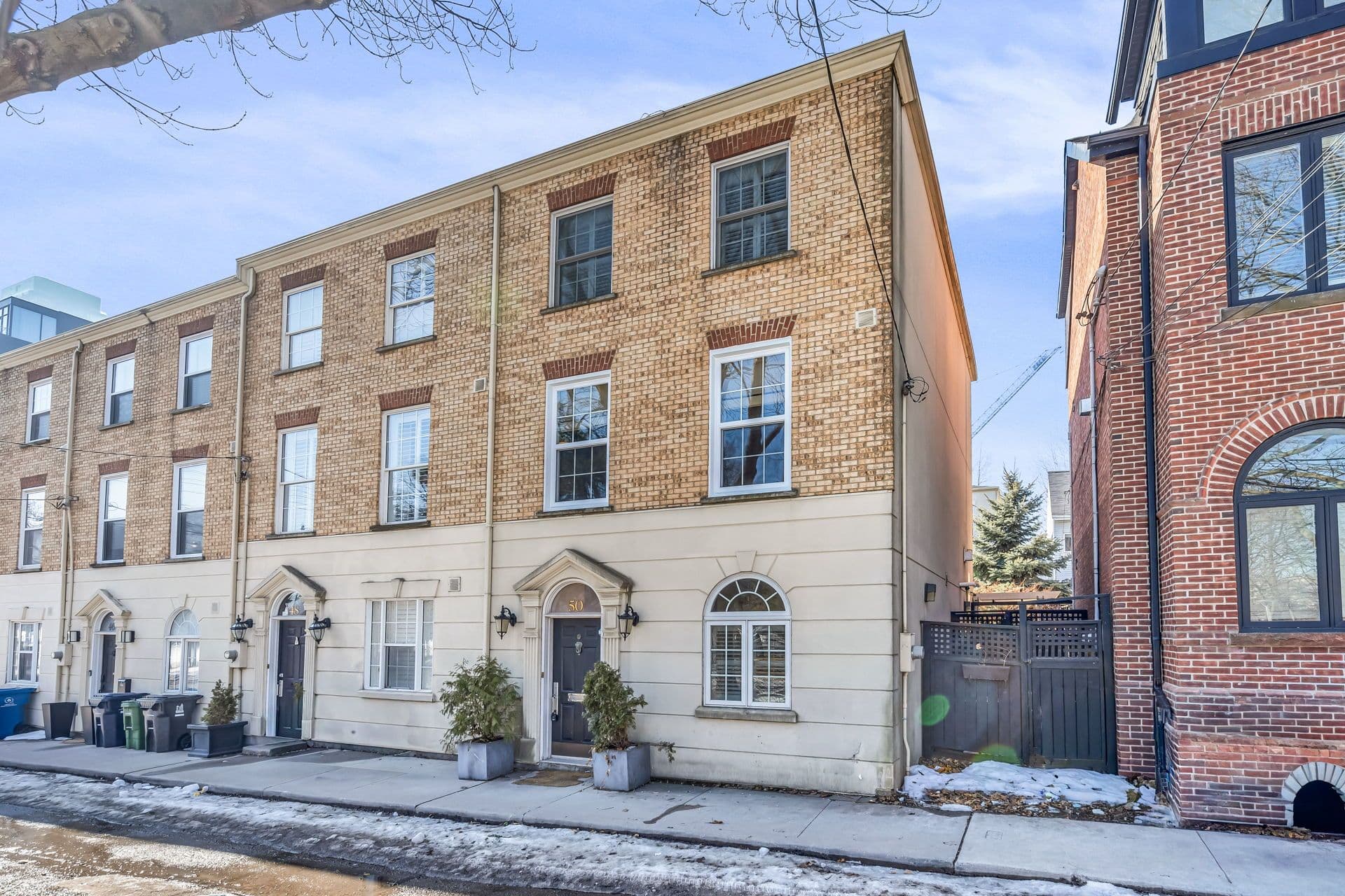 50 Stanley Terrace, Toronto C01, ON M6J 2R4