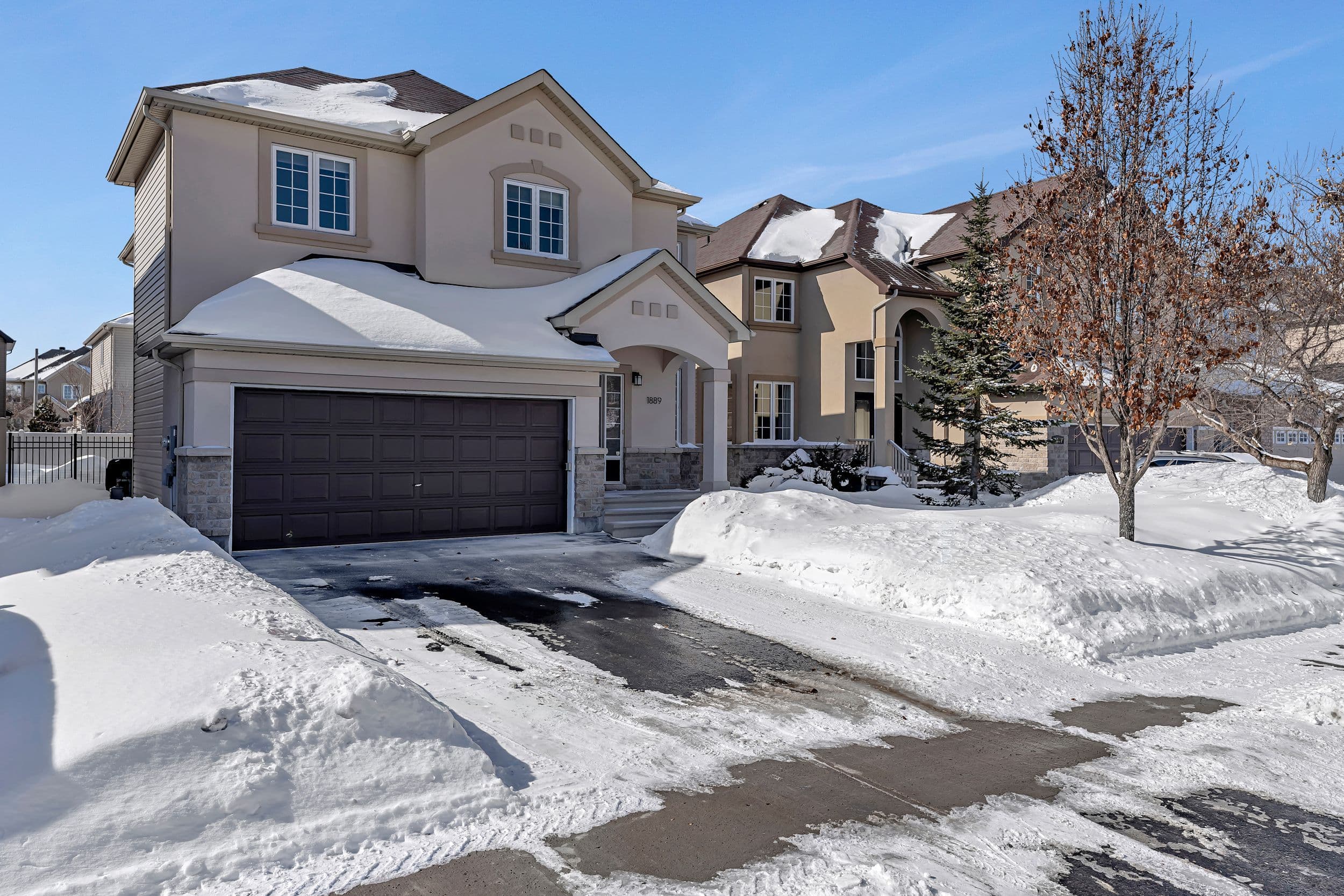 1889 Montmere Avenue, Orleans - Cumberland and Area, ON K4A 0E7