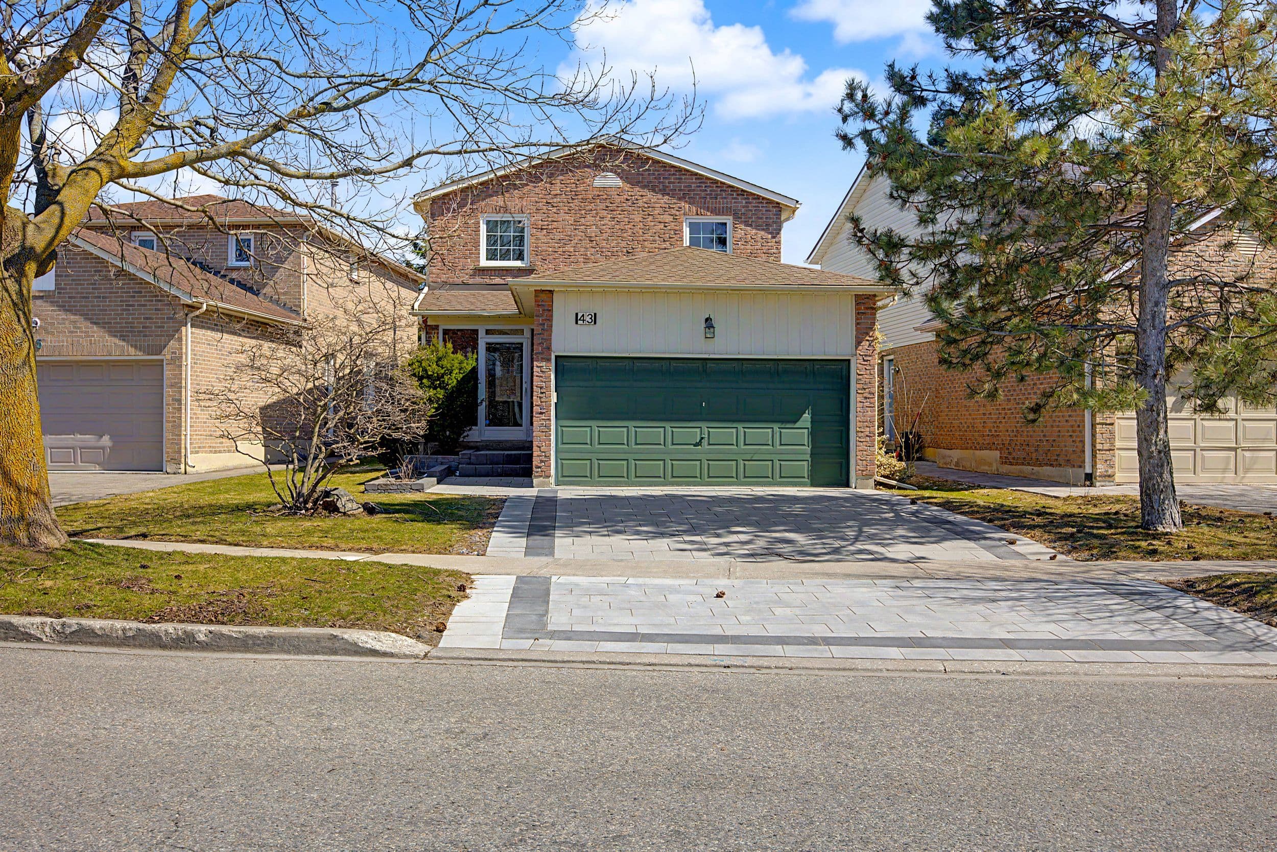 43 Nightstar Drive, Richmond Hill, ON L4C 8H8