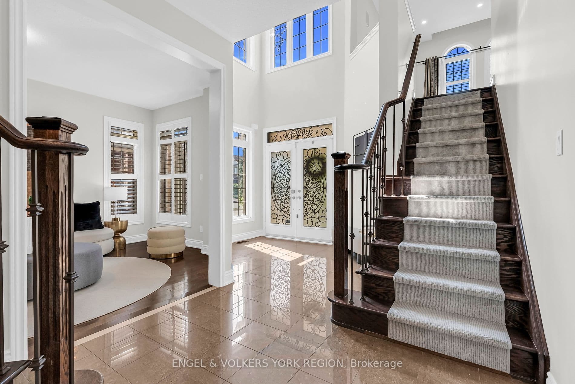 3236 Tacc Drive Main & Upper, Mississauga, ON L5M 0H3