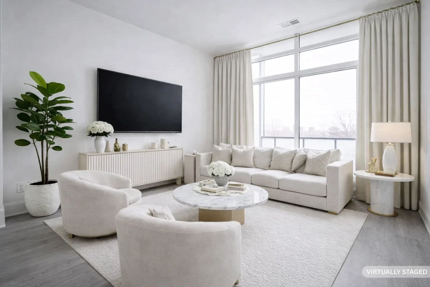 858 Dupont Street 223, Toronto W02, ON M6G 0C1