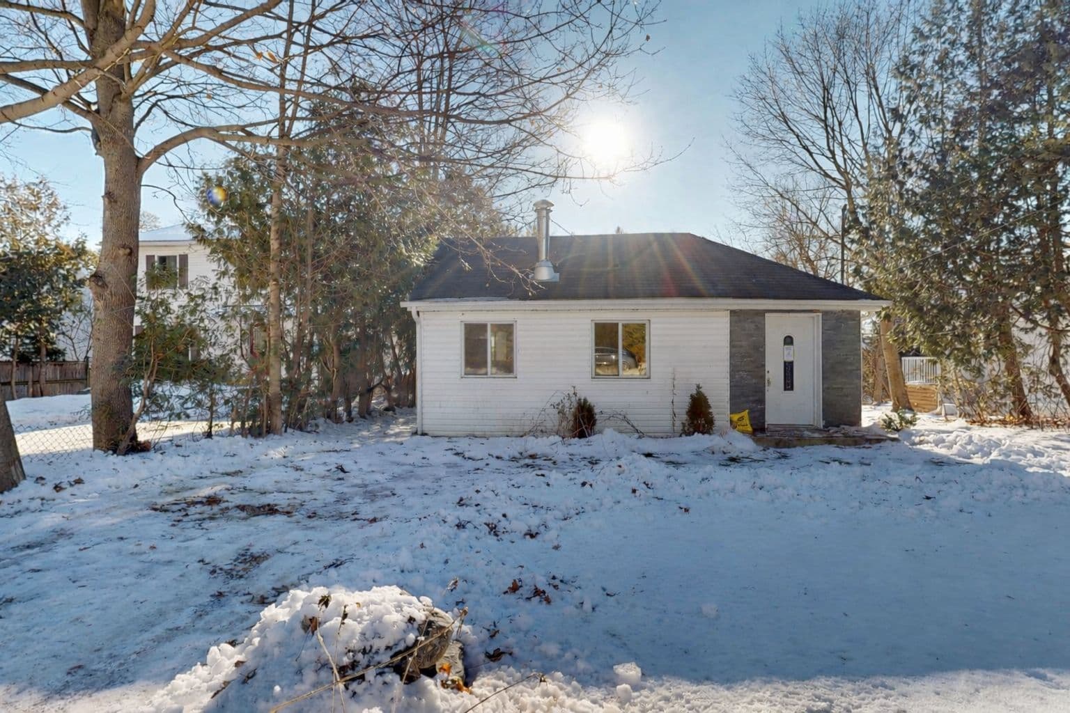 27 Connor Drive, Whitchurch-Stouffville, ON L4A 2Z1