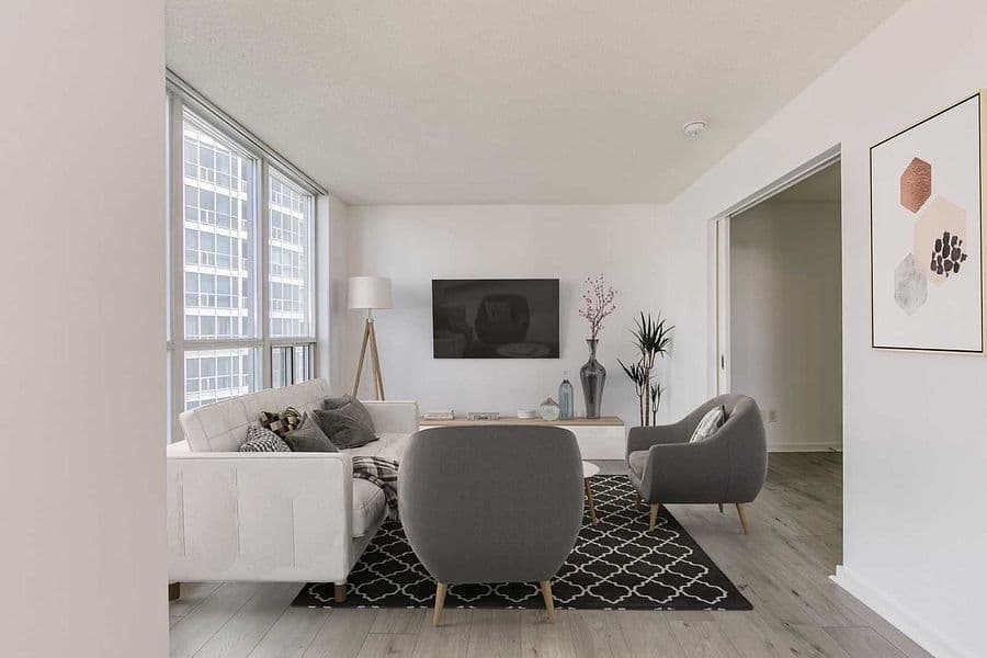 208 Queens Quay W 1401, Toronto C01, ON M5J 2Y5