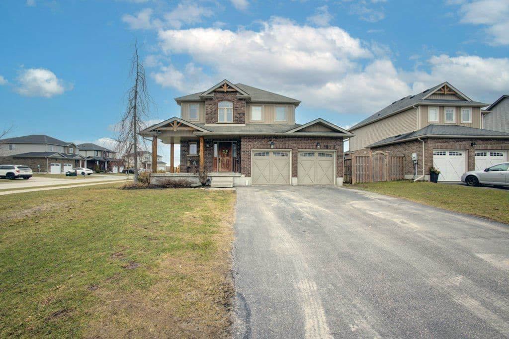 11 Green Street, Mapleton, ON N0G 1P0