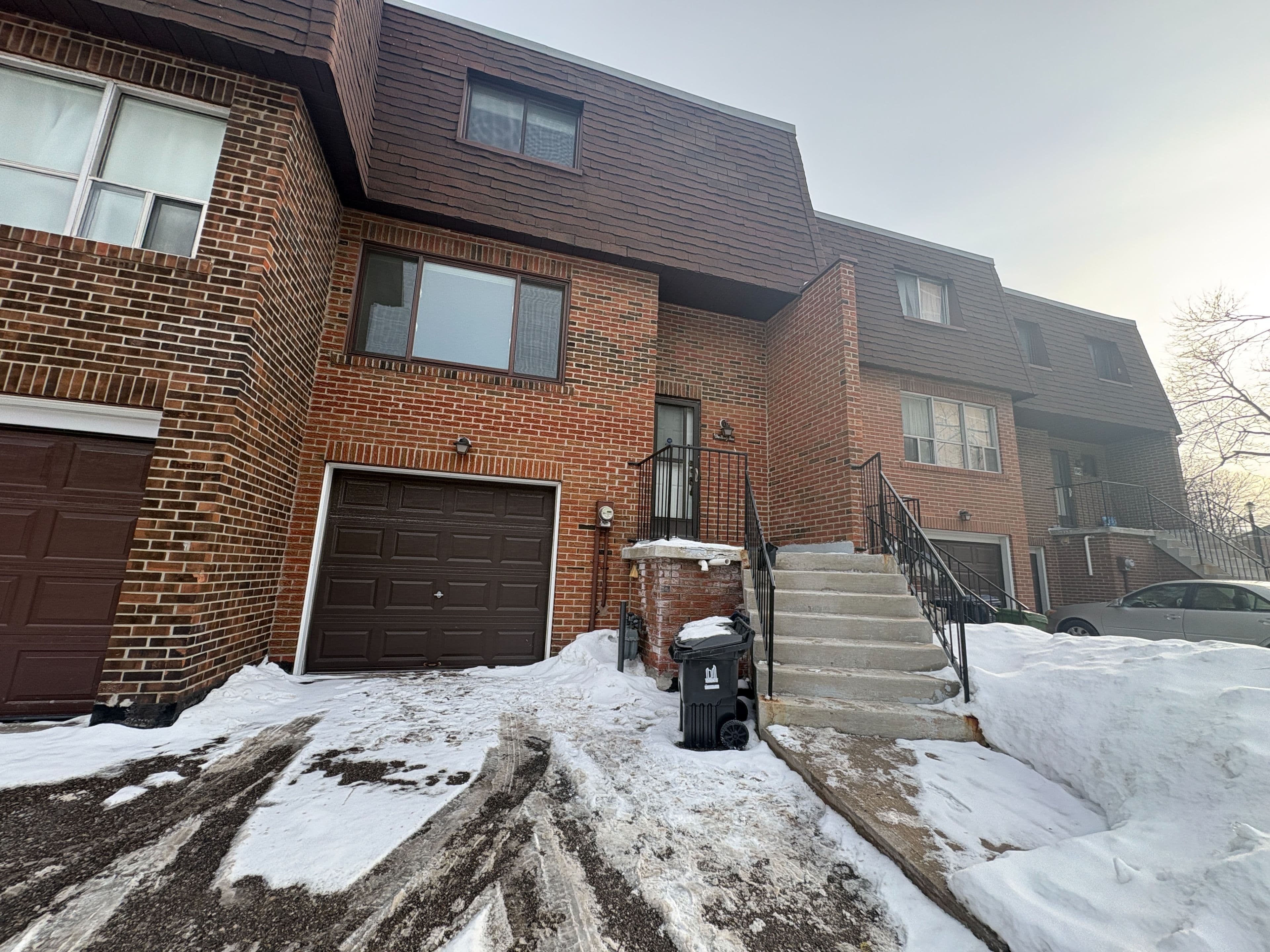 160 Palmdale Drive 194, Toronto E05, ON M1T 3M7