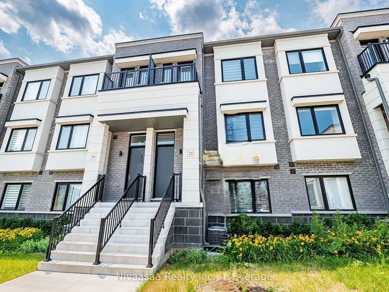 21 Lambert Lane, Caledon, ON L7E 4M5