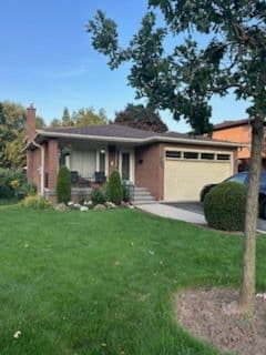 440 Parkridge Crescent, Oakville, ON L6M 1B2