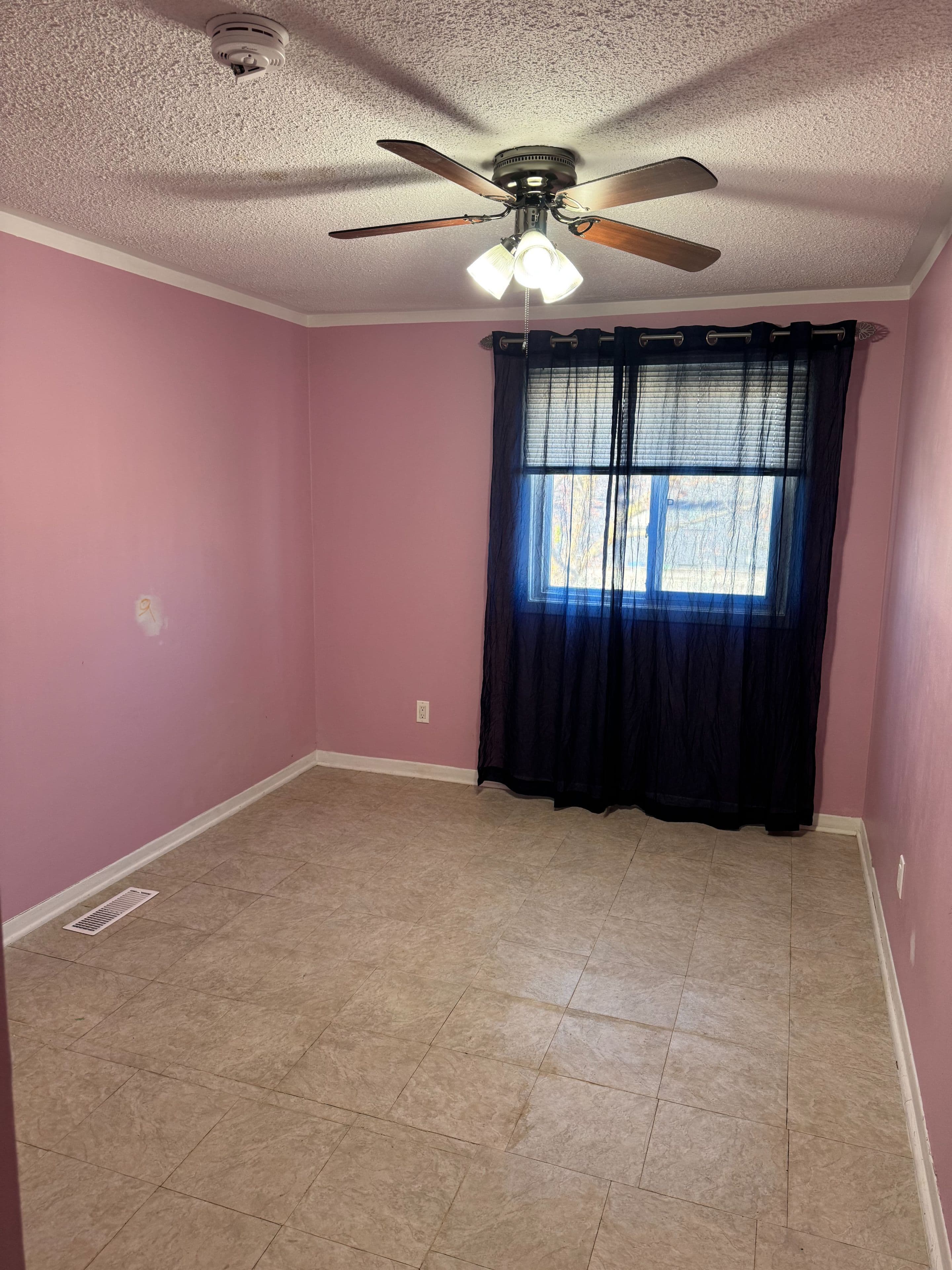 7610 Anaka Drive, Mississauga, ON L4T 3H7