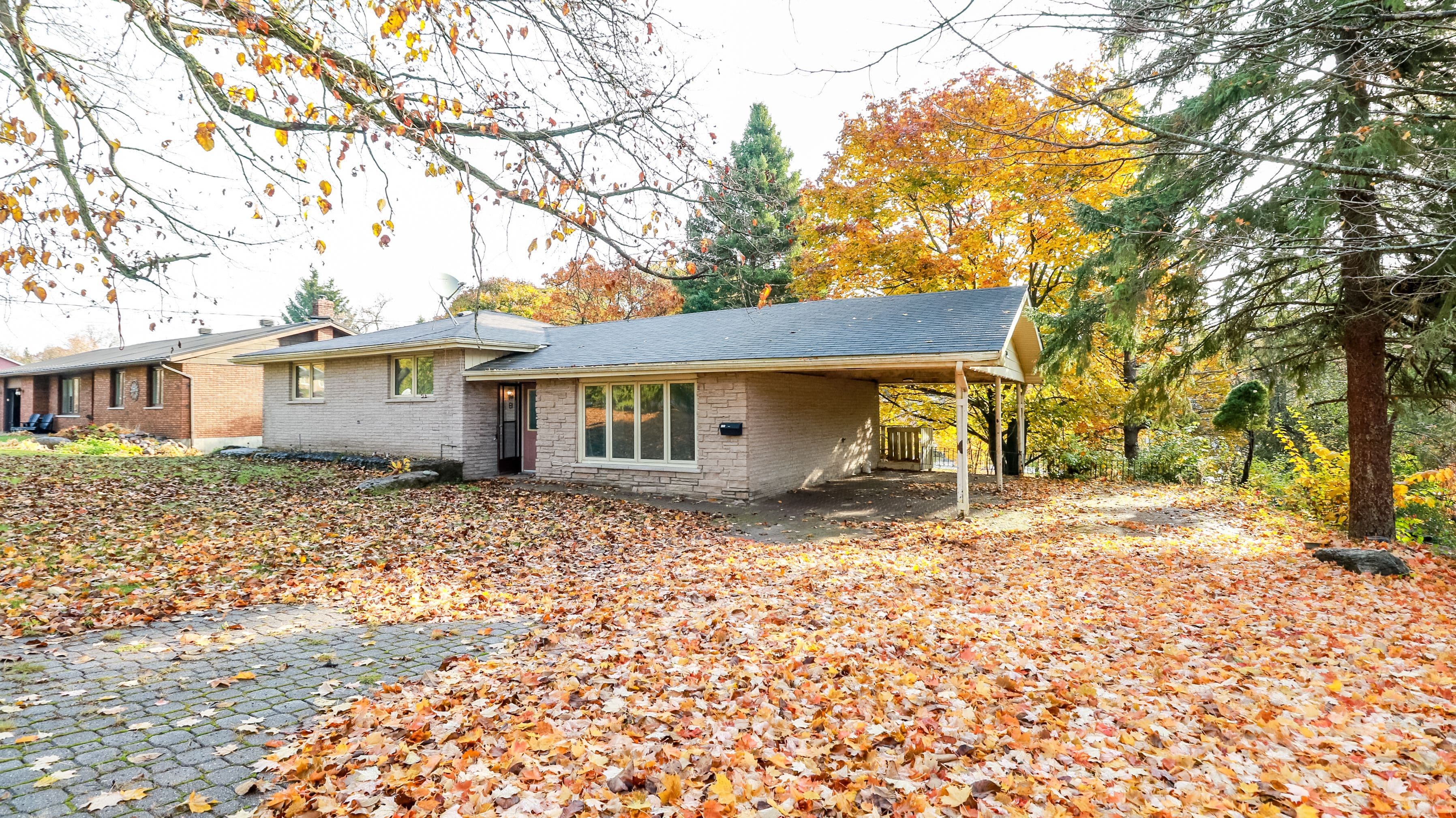 18 Kennedy Drive, Kawartha Lakes, ON K0M 1N0