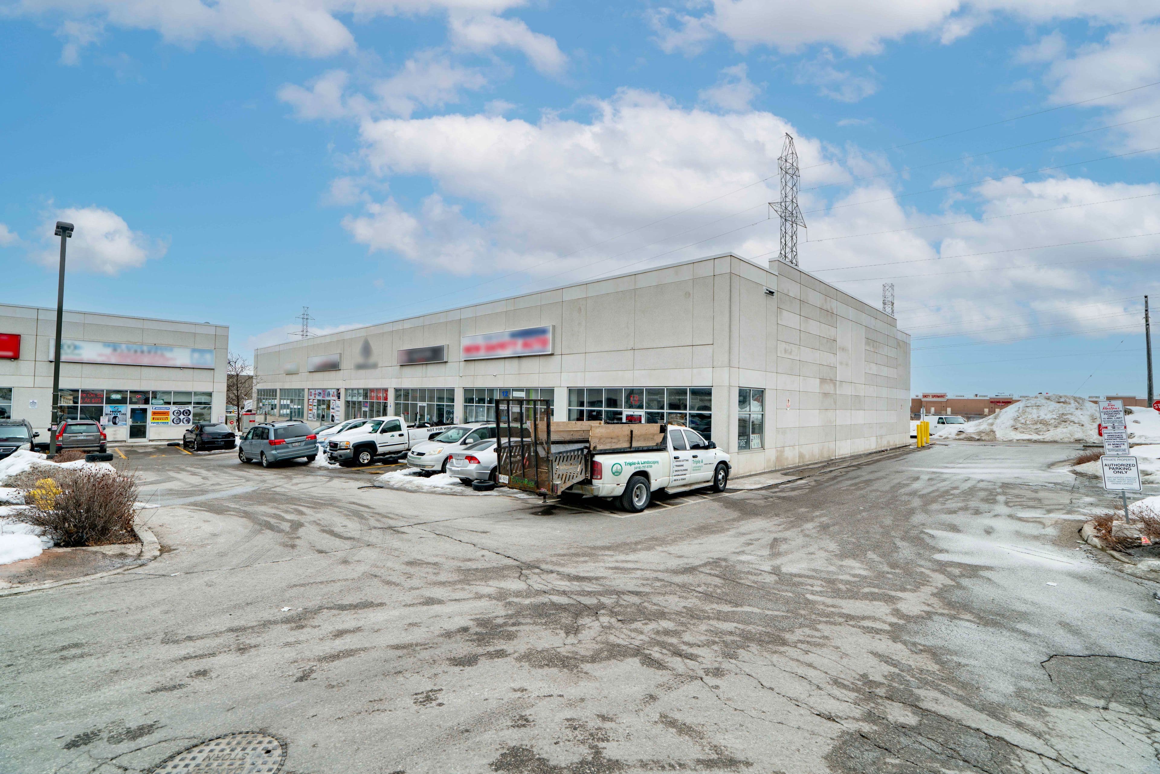 2835 Markham Road 12, Toronto E11, ON M1X 0C2