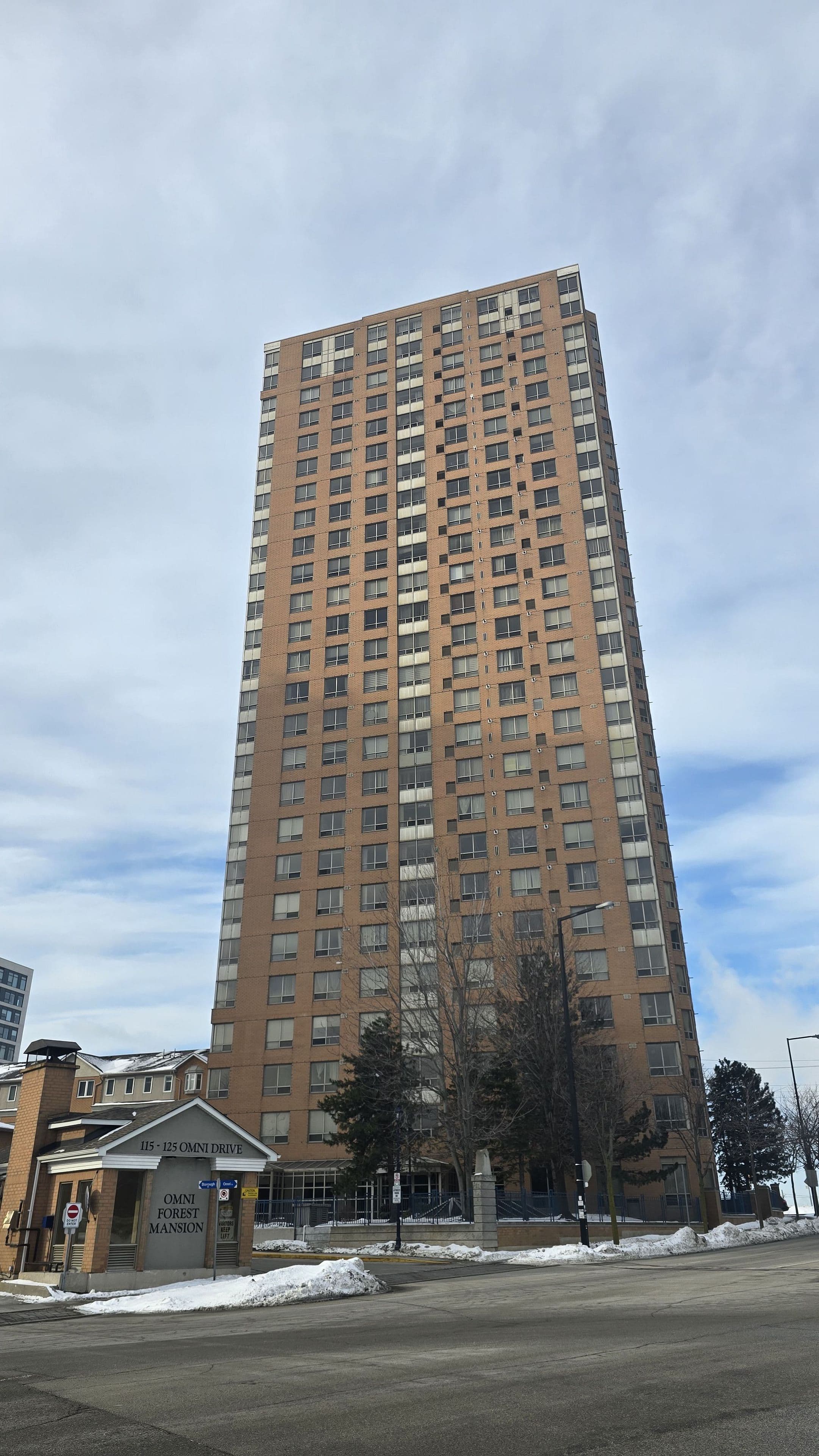115 Omni Drive 306, Toronto E09, ON M1P 5B4